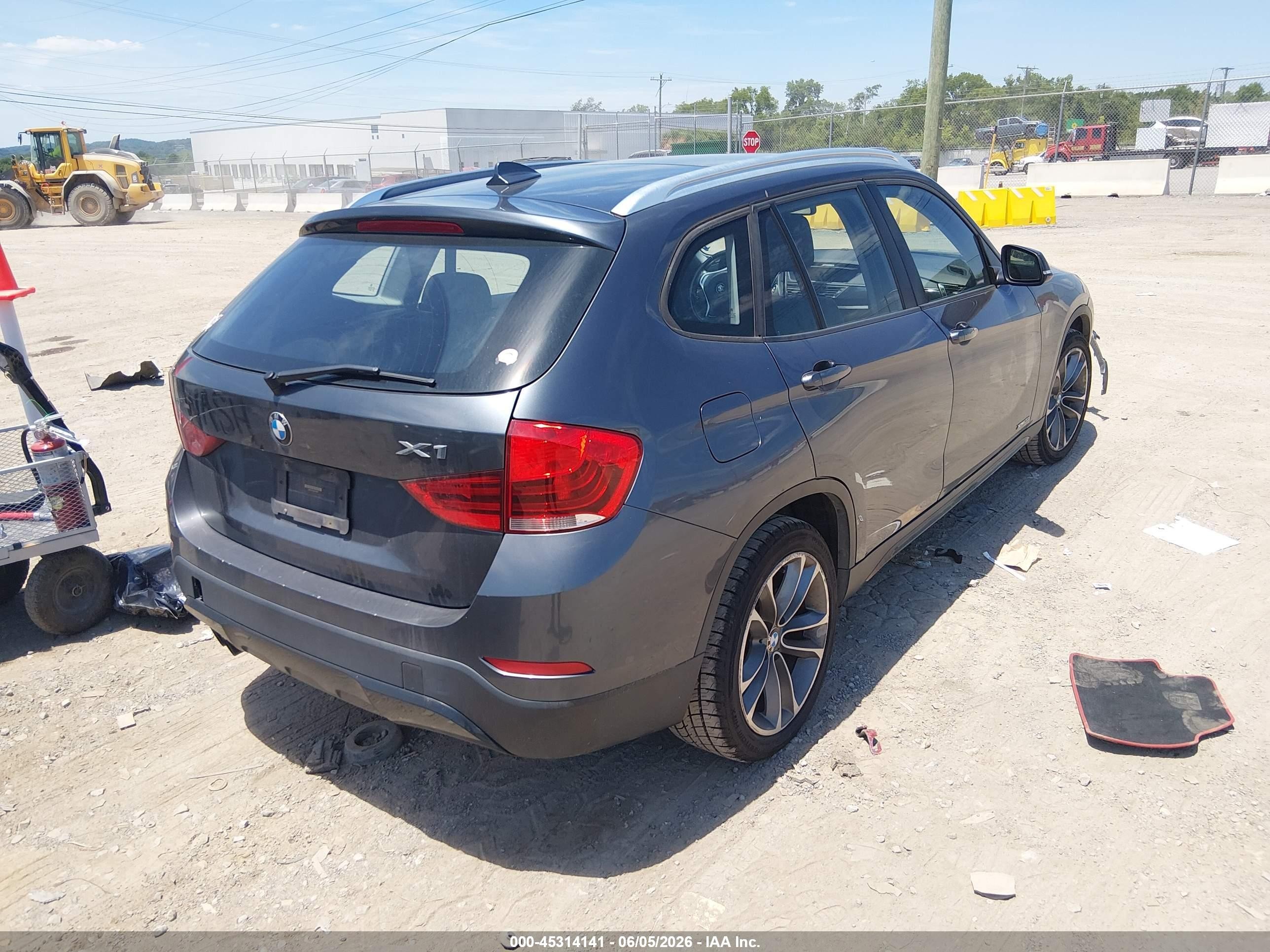 2014 Bmw X1 Xdrive28i Blue vin: WBAVL1C5XEVY12696