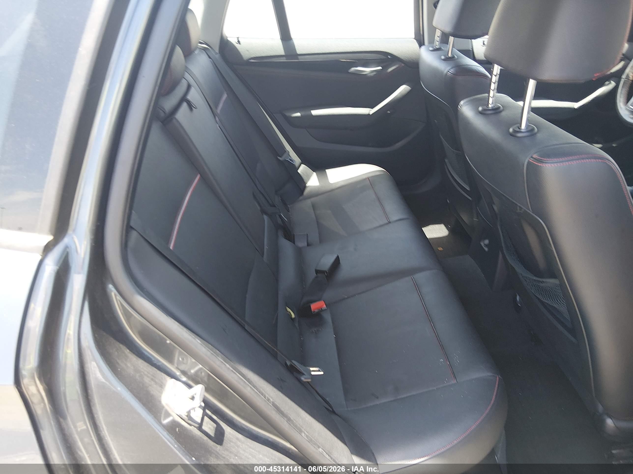 2014 Bmw X1 Xdrive28i Blue vin: WBAVL1C5XEVY12696
