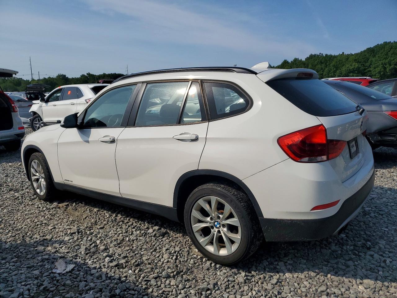 2014 Bmw X1 Xdrive28i White vin: WBAVL1C5XEVY19759