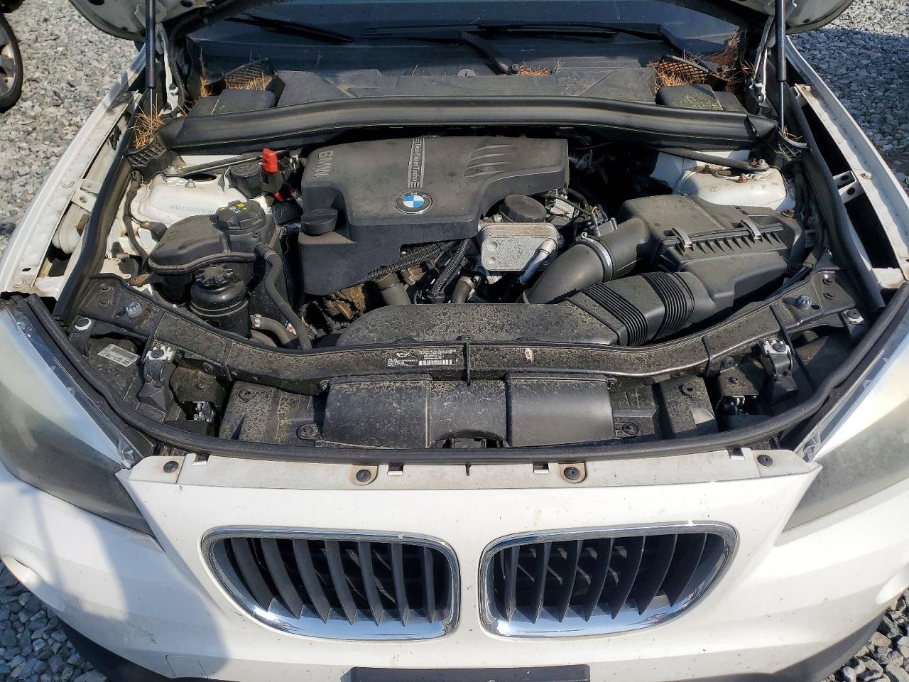 2014 Bmw X1 Xdrive28i White vin: WBAVL1C5XEVY19759
