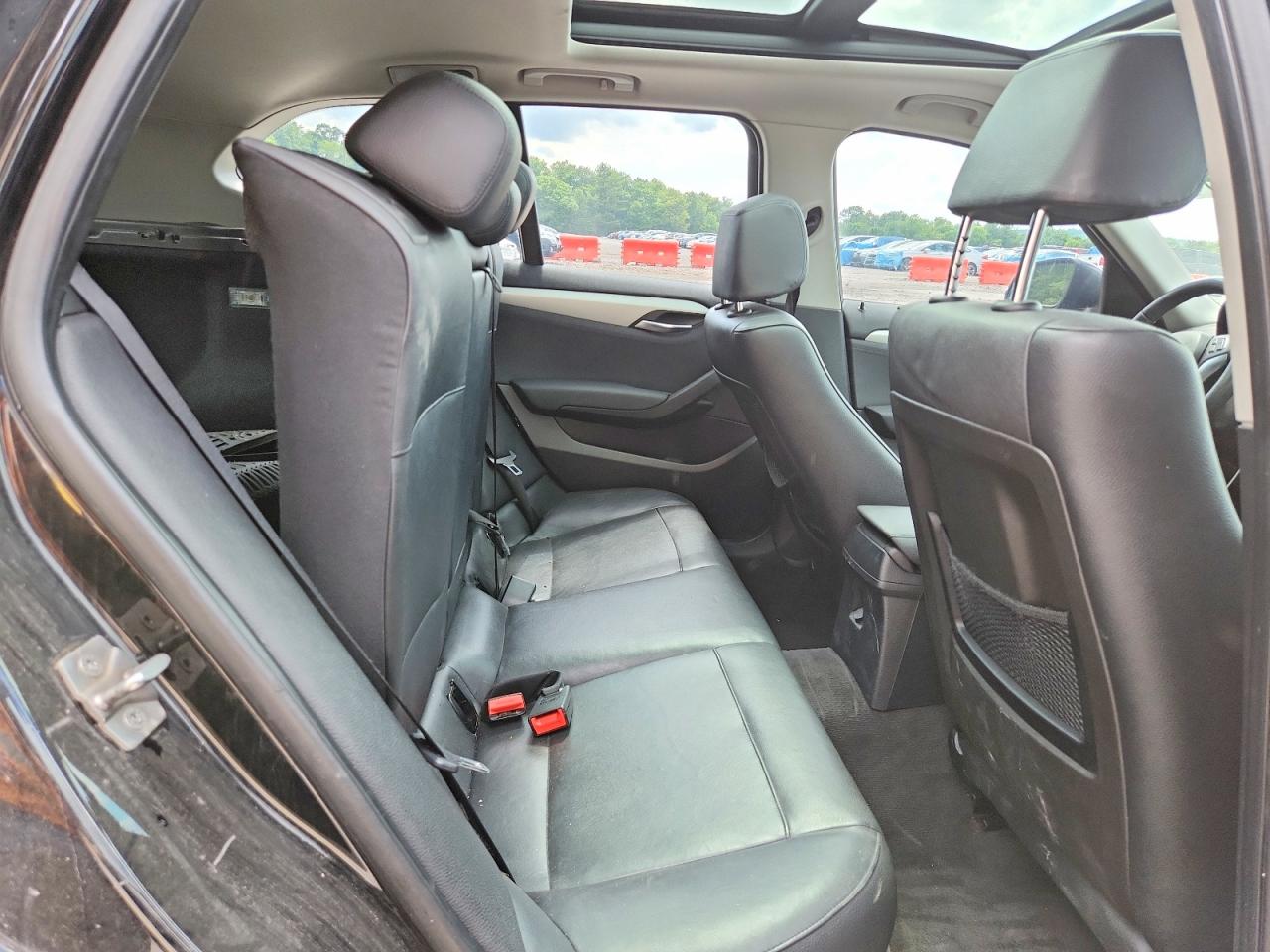 2014 Bmw X1 Xdrive28i Black vin: WBAVL1C5XEVY23553