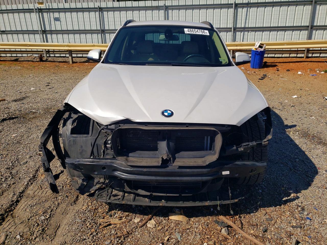 2015 Bmw X1 Xdrive28i White vin: WBAVL1C5XFVY25403