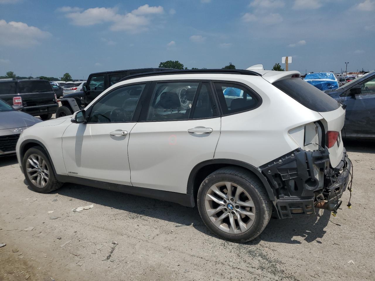 2015 Bmw X1 Xdrive28i White vin: WBAVL1C5XFVY30603