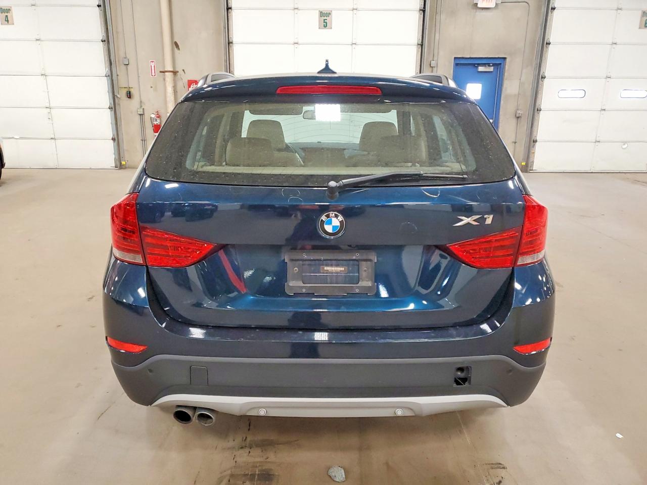 2015 Bmw X1 Xdrive28i Blue vin: WBAVL1C5XFVY32237