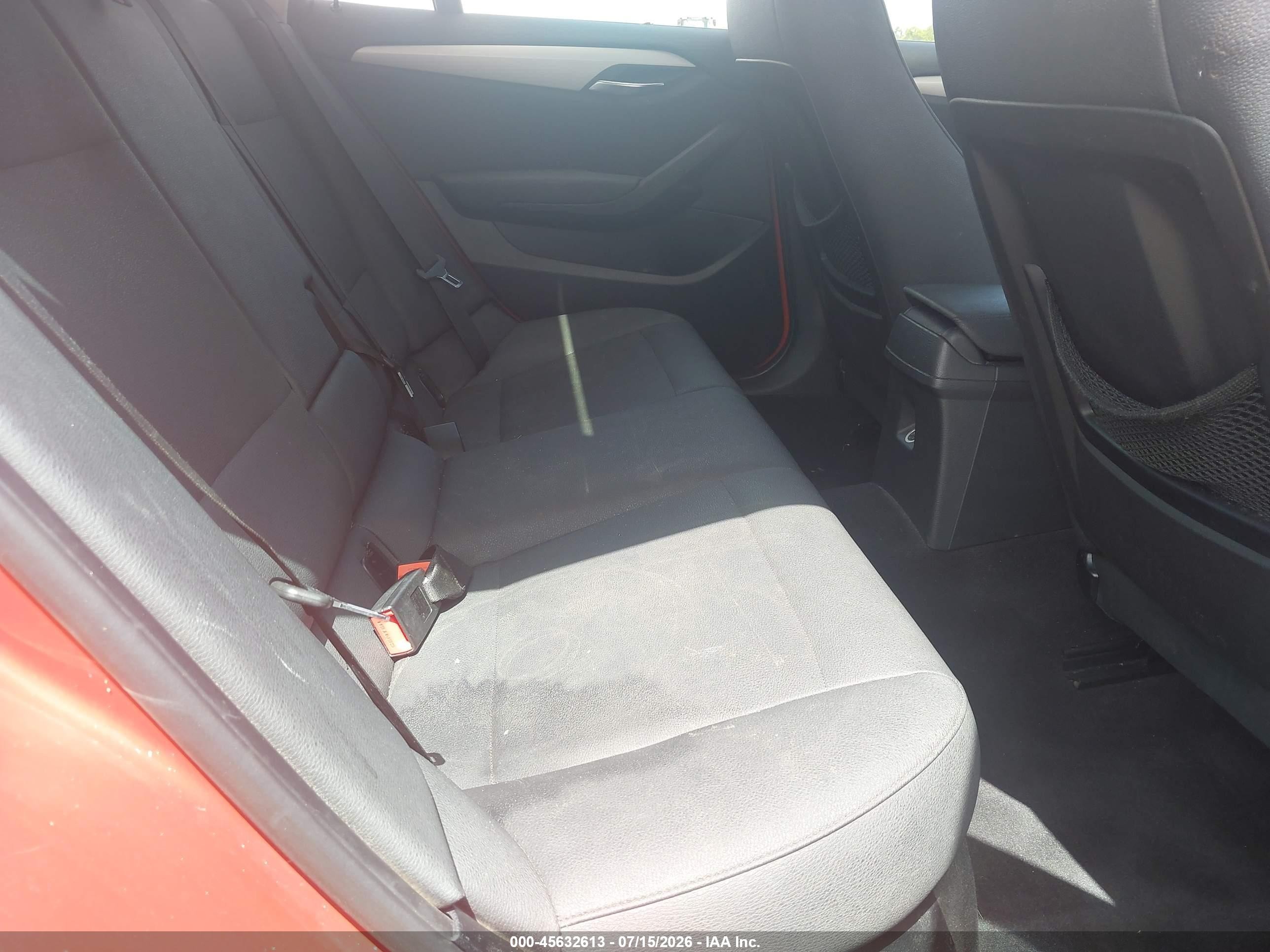 2013 Bmw X1 Sdrive28i Orange vin: WBAVM1C50DVL64125