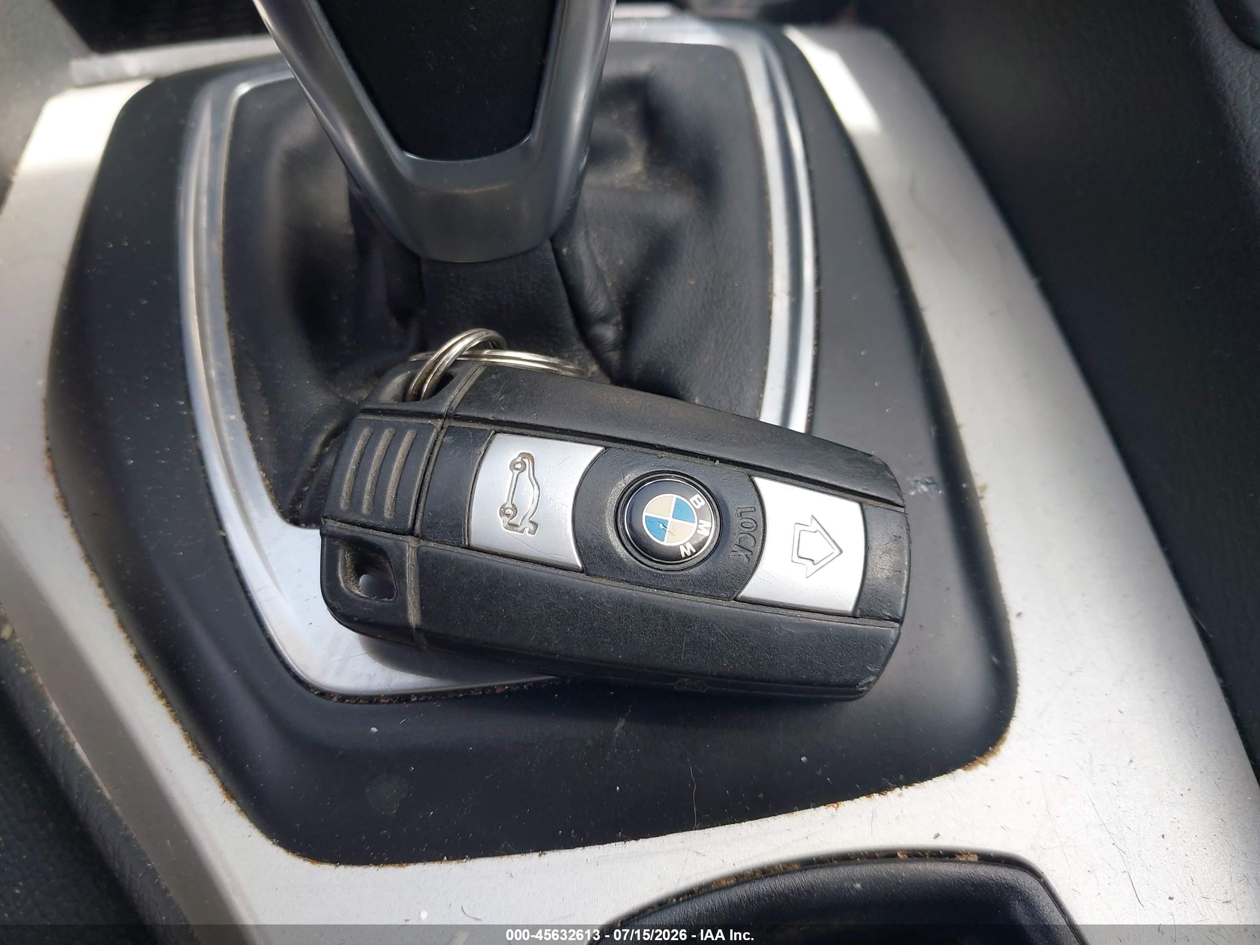 2013 Bmw X1 Sdrive28i Orange vin: WBAVM1C50DVL64125