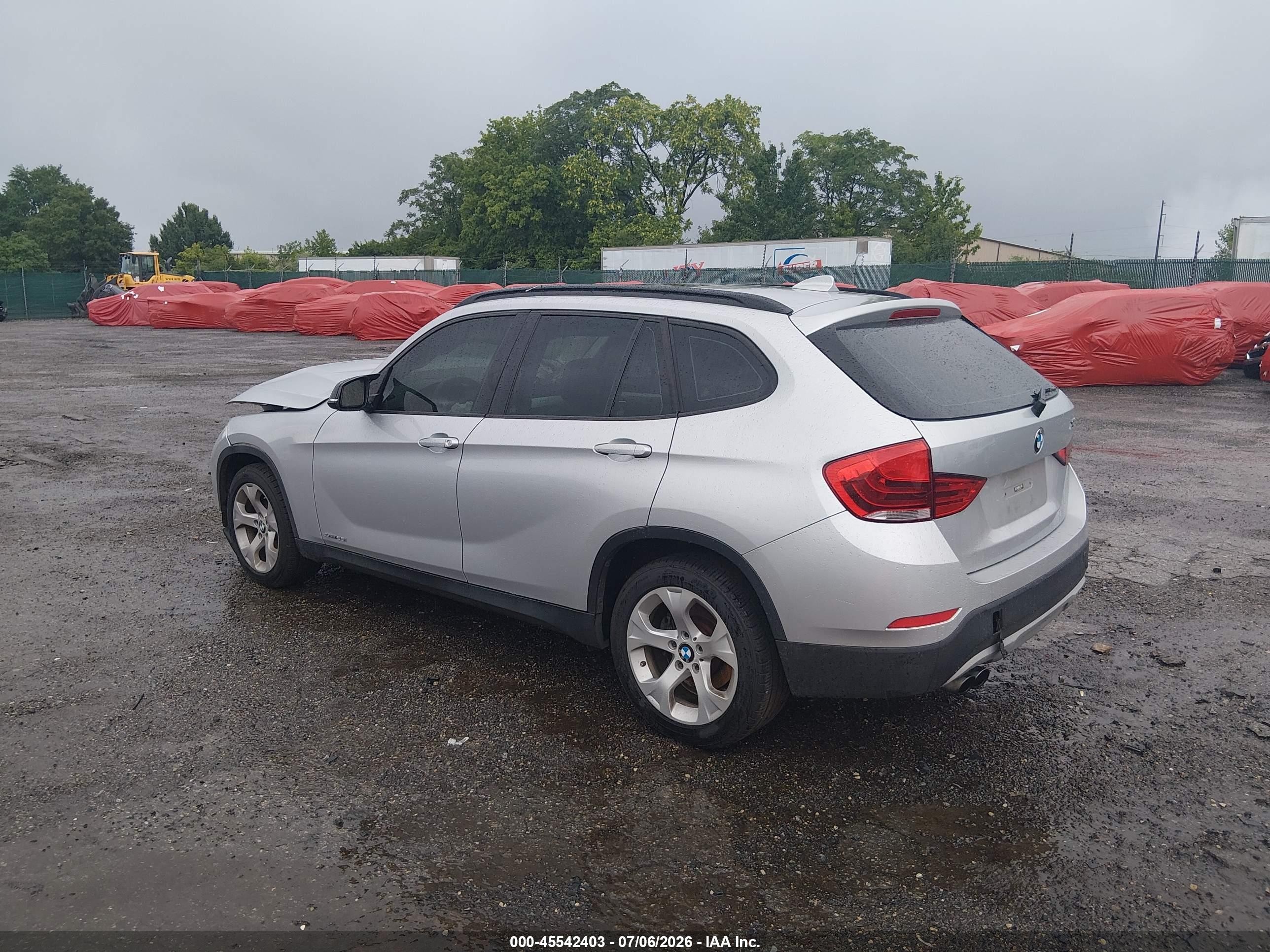 2013 Bmw X1 Sdrive28i Silver vin: WBAVM1C50DVW45051
