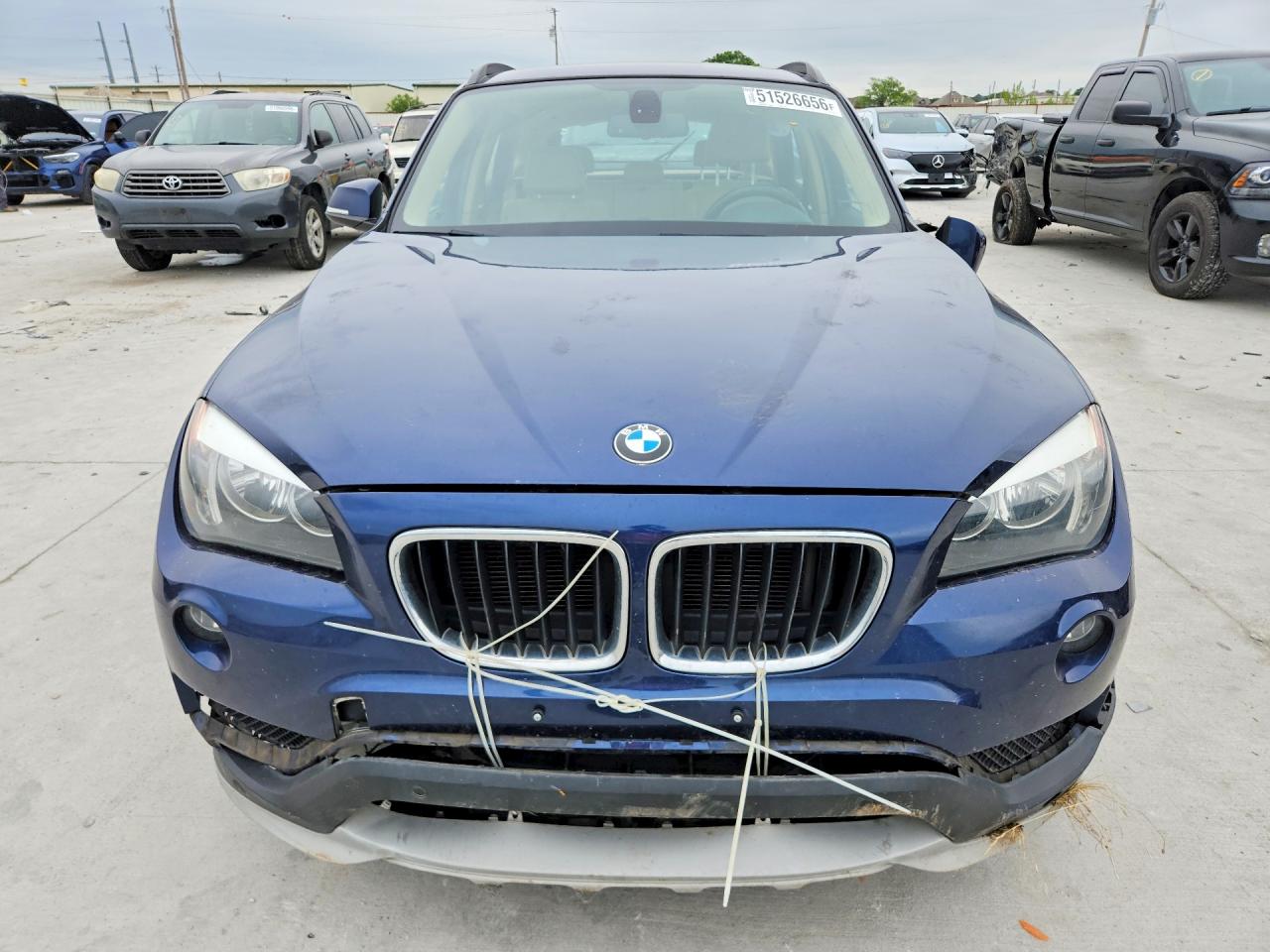 2015 Bmw X1 Sdrive28i Blue vin: WBAVM1C50FV317129