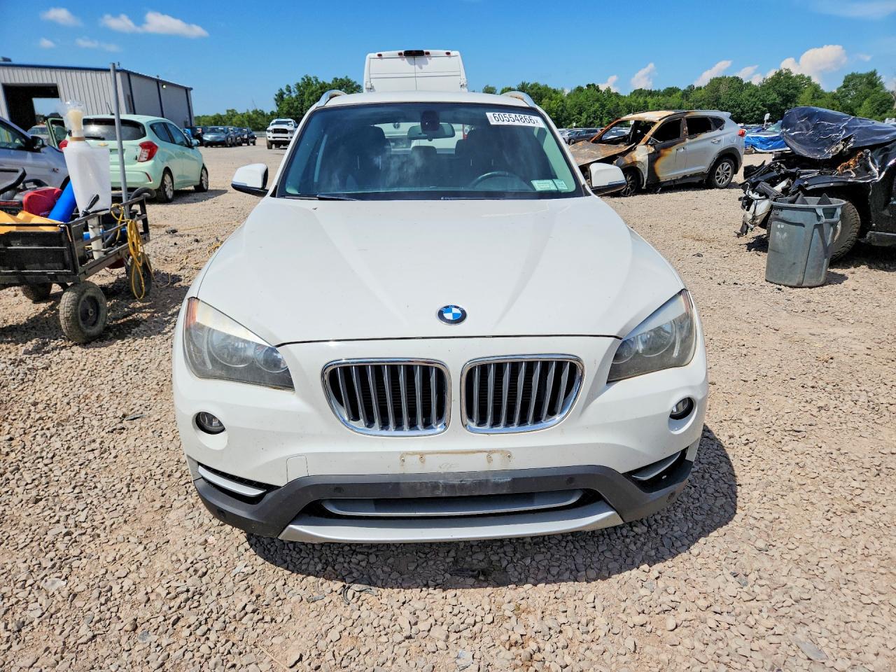 2013 Bmw X1 Sdrive28i White vin: WBAVM1C51DVW41025