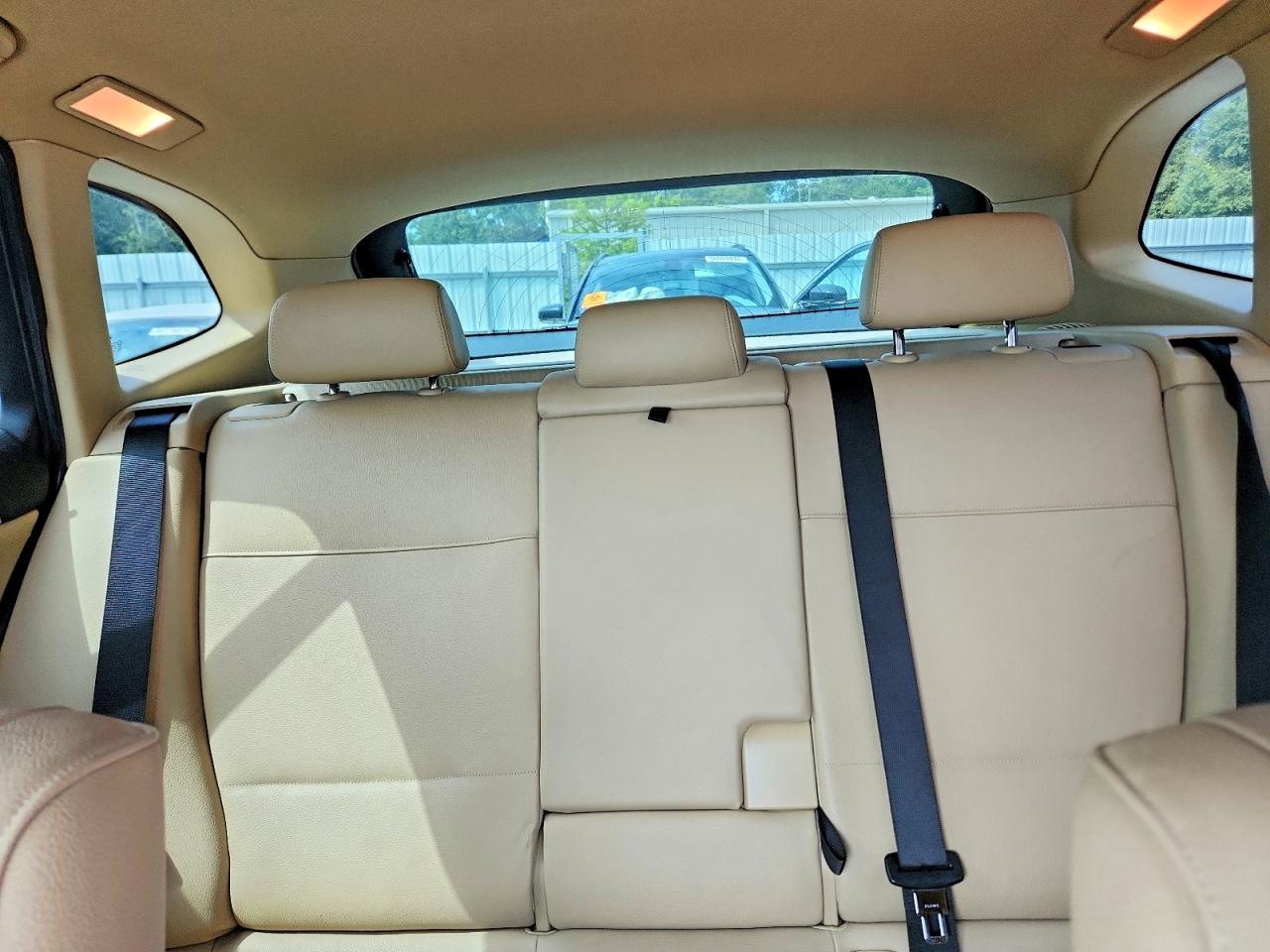 2013 Bmw X1 Sdrive28i Синий vin: WBAVM1C51DVW44409