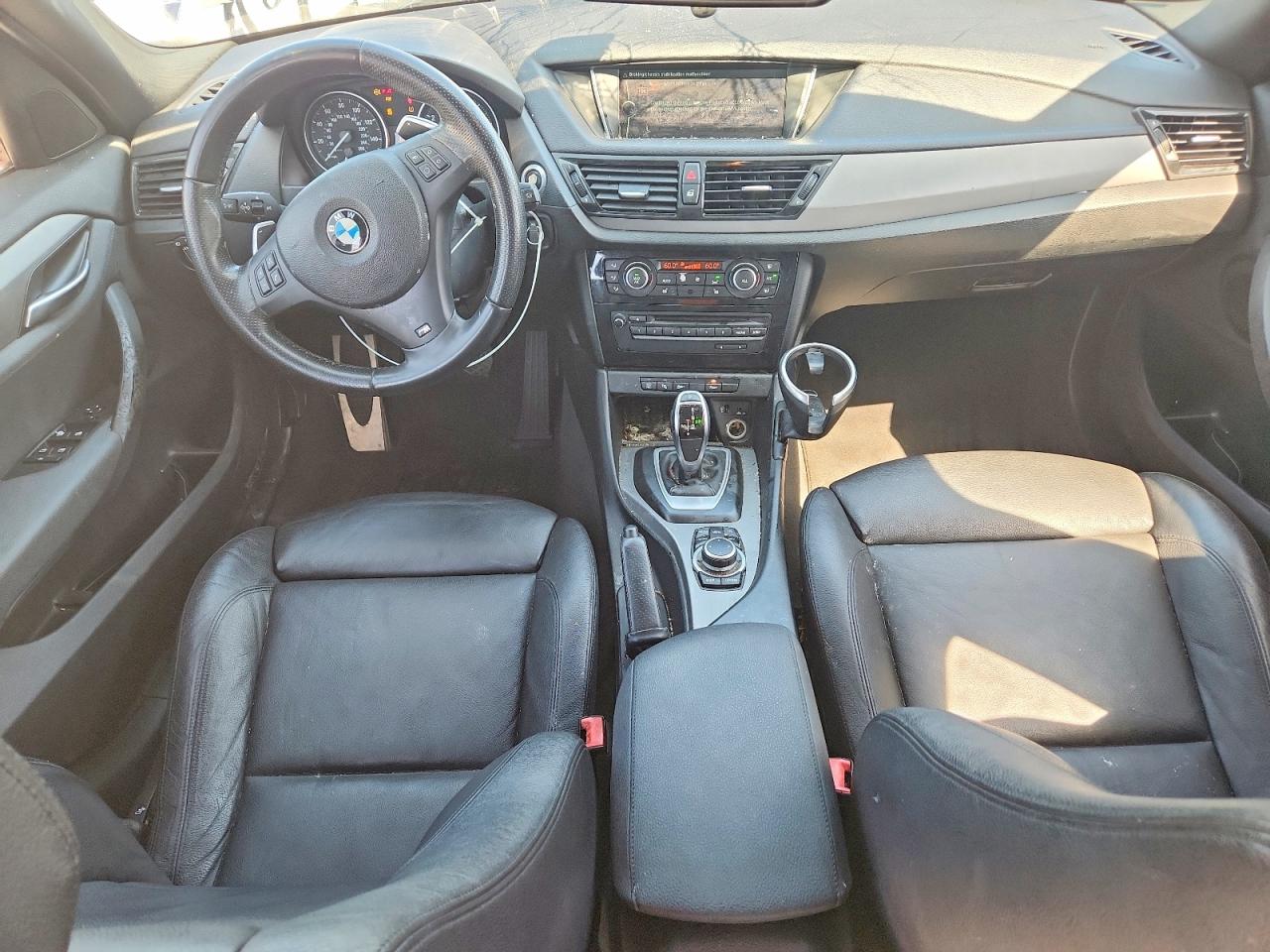 2013 Bmw X1 Sdrive28i Blue vin: WBAVM1C51DVW45916