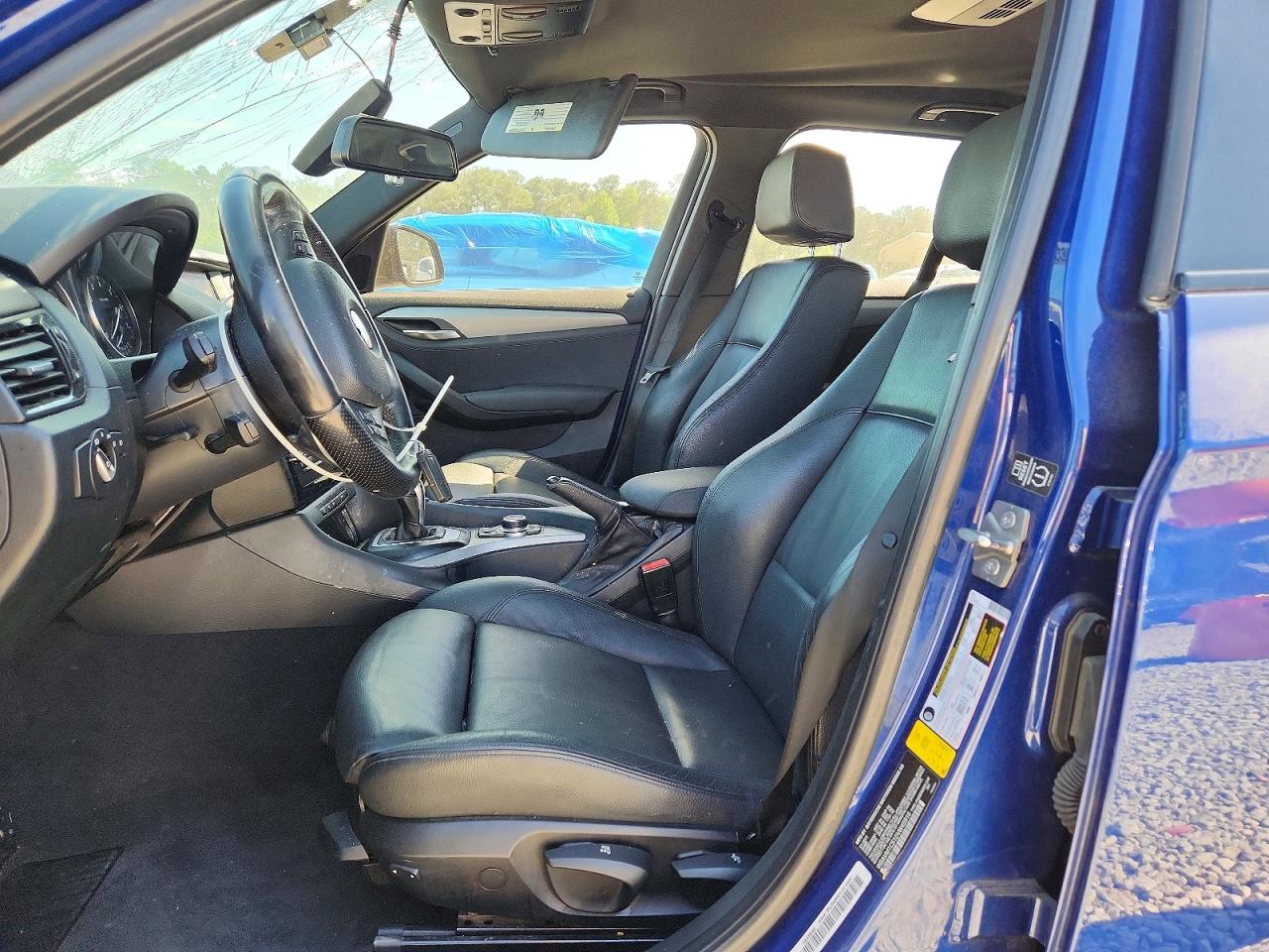 2013 Bmw X1 Sdrive28i Blue vin: WBAVM1C51DVW45916