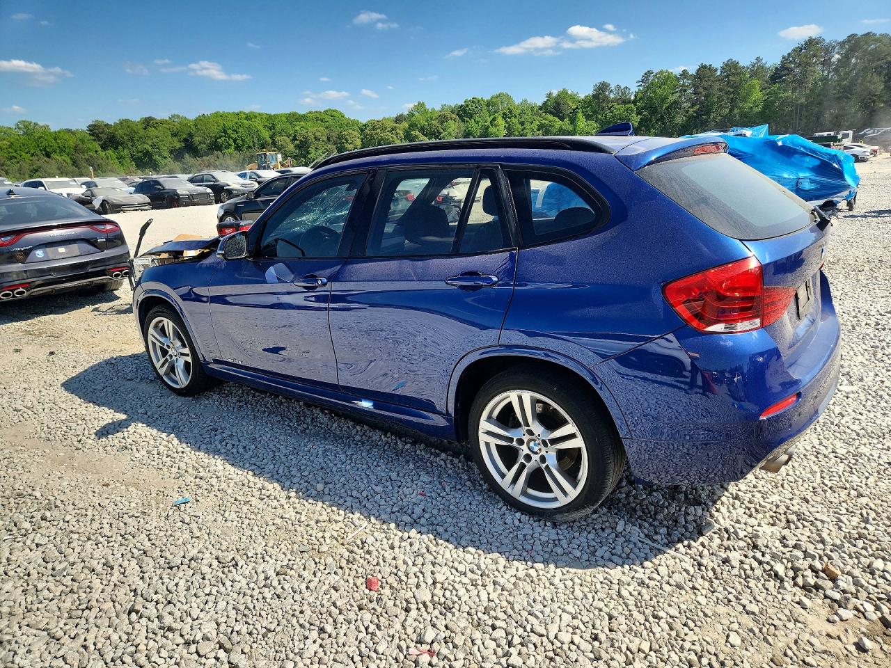 2013 Bmw X1 Sdrive28i Blue vin: WBAVM1C51DVW45916