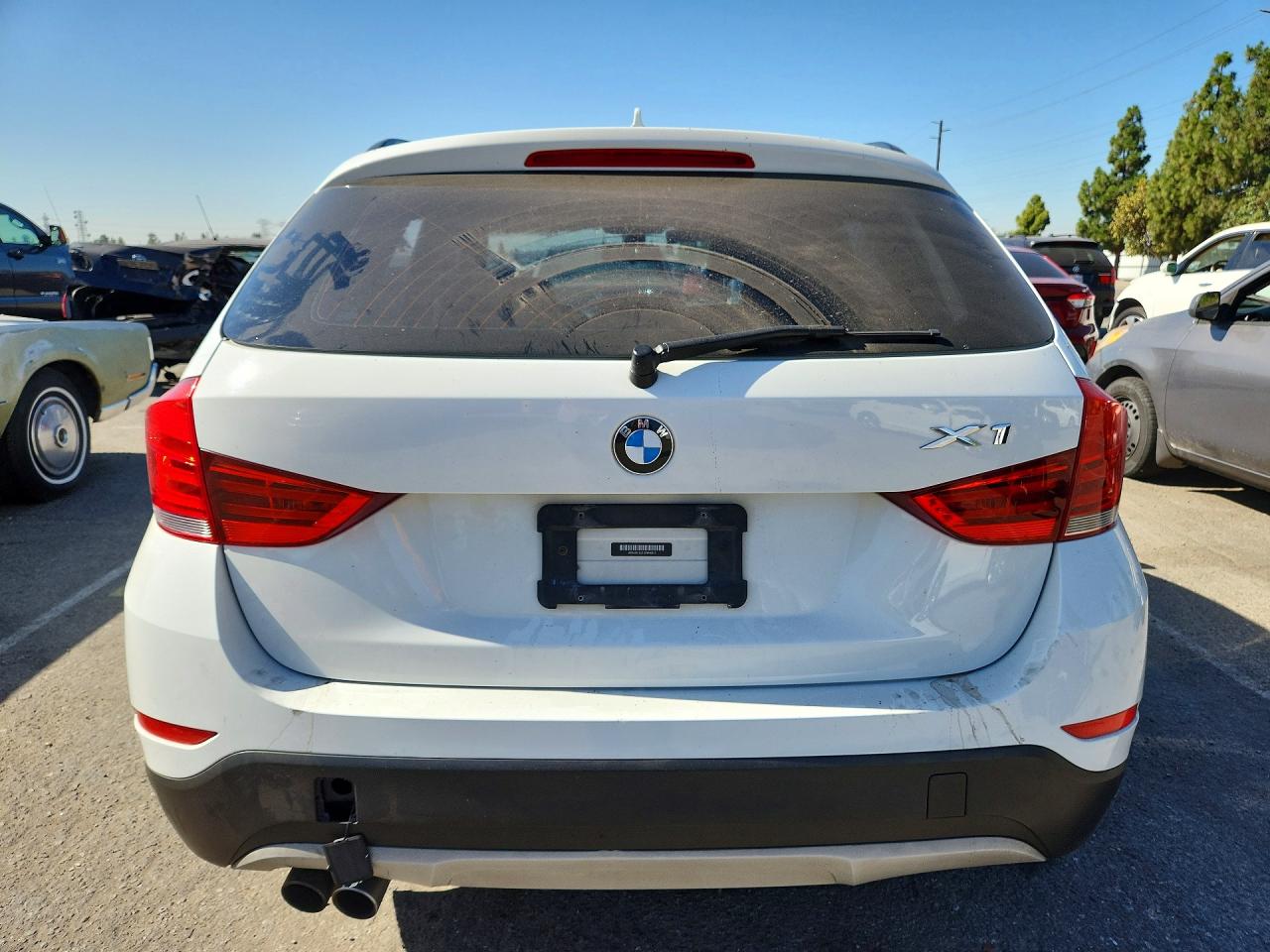 2013 Bmw X1 Sdrive28i White vin: WBAVM1C51DVW46211