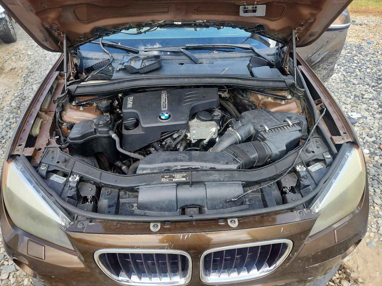 2013 Bmw X1 Sdrive28i Brown vin: WBAVM1C51DVW46225