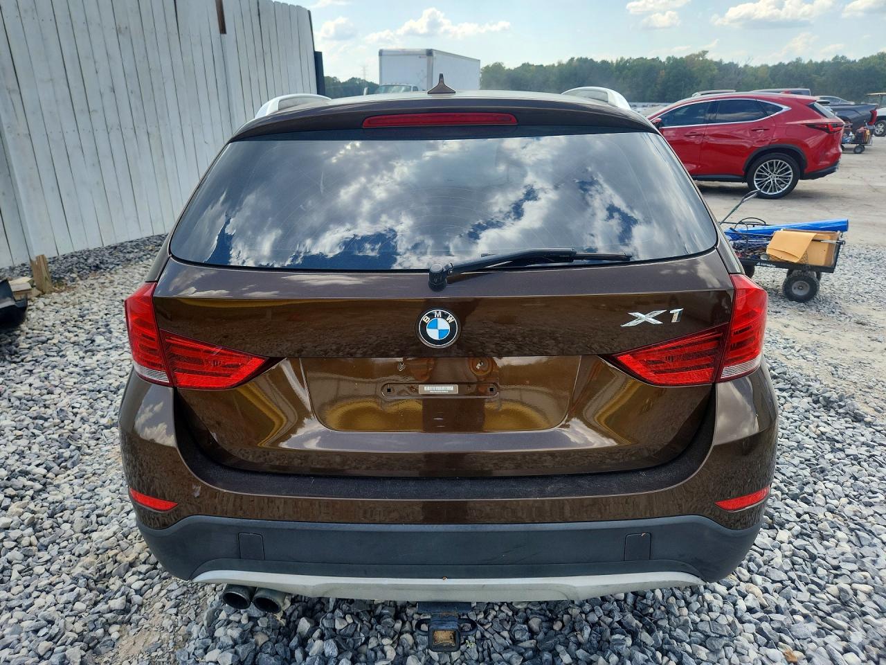 2013 Bmw X1 Sdrive28i Brown vin: WBAVM1C51DVW46225
