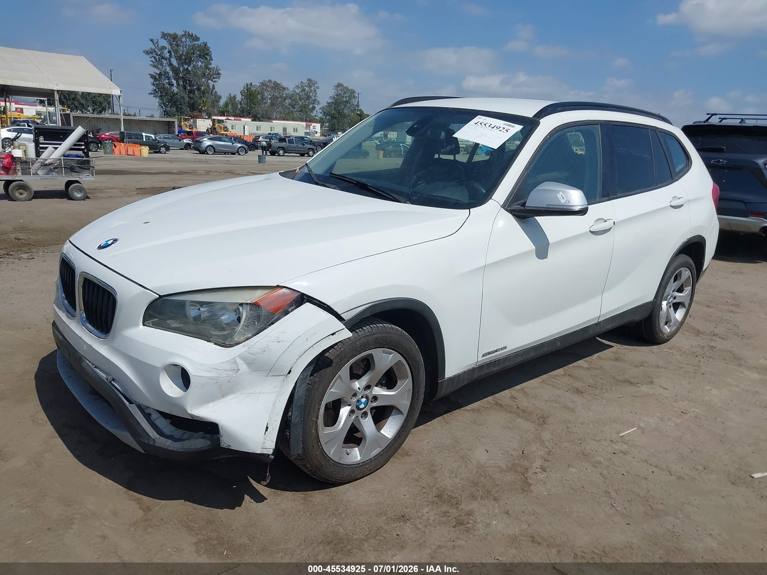 2014 Bmw X1 Sdrive28i White vin: WBAVM1C51EVW49045