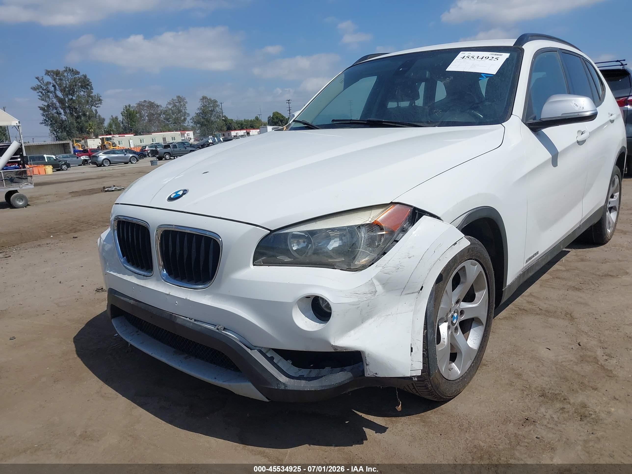 2014 Bmw X1 Sdrive28i White vin: WBAVM1C51EVW49045