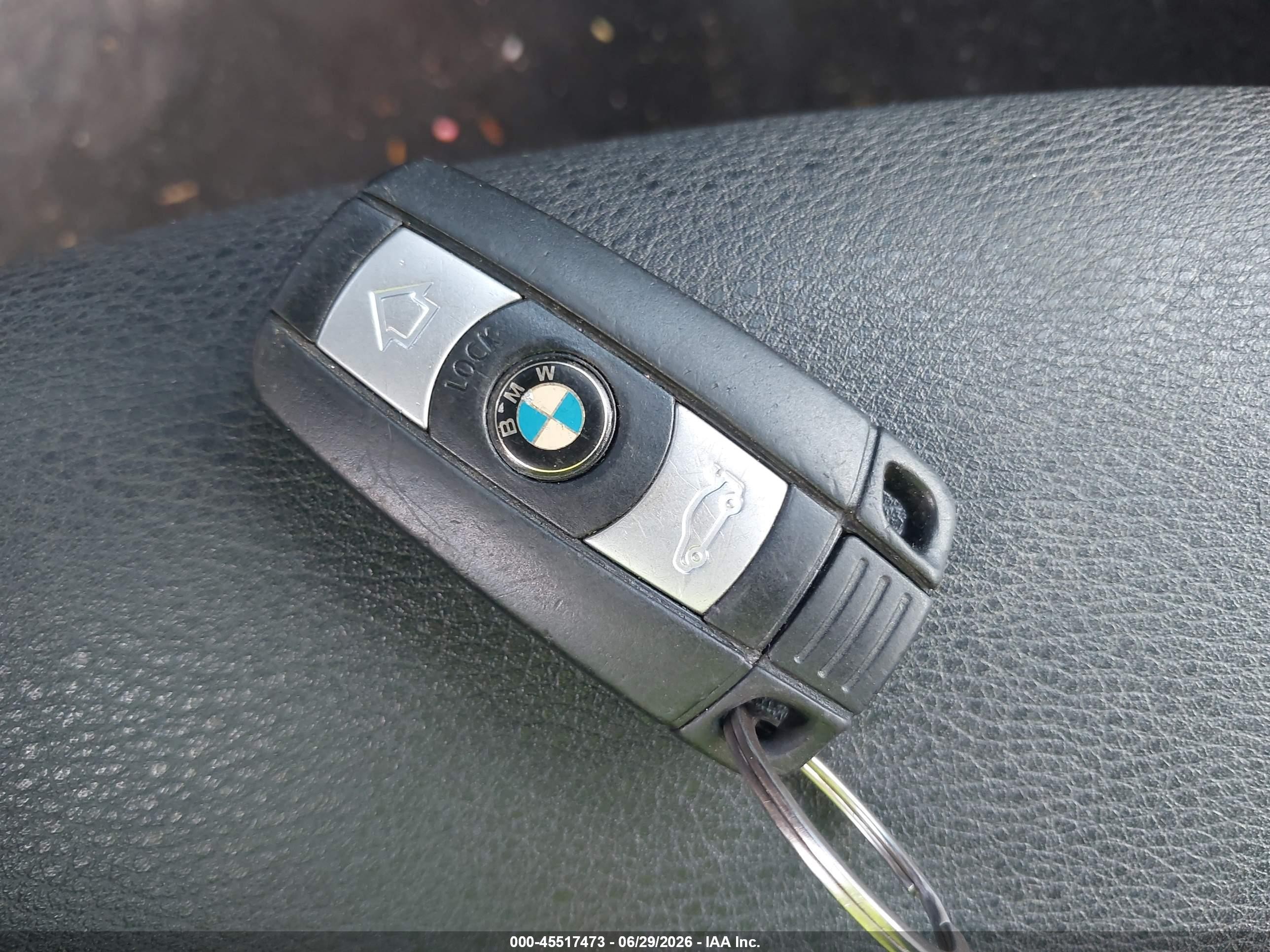 2014 Bmw X1 Sdrive28i Black vin: WBAVM1C52EVW49149