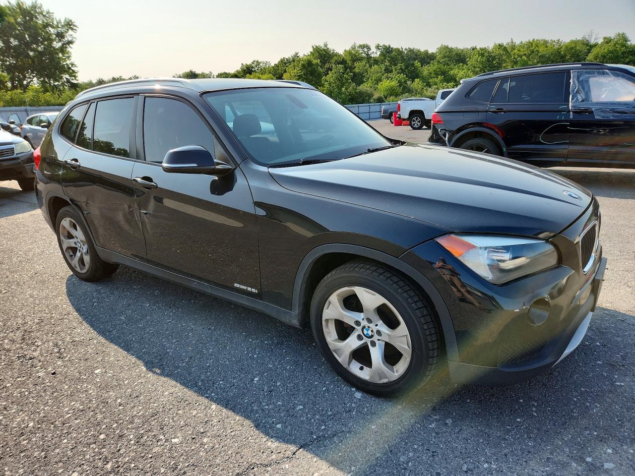 2014 Bmw X1 Sdrive28i Black vin: WBAVM1C52EVW50298