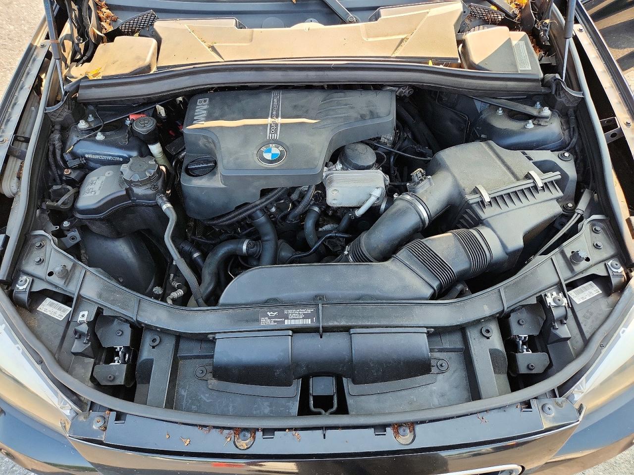 2014 Bmw X1 Sdrive28i Black vin: WBAVM1C52EVW50298