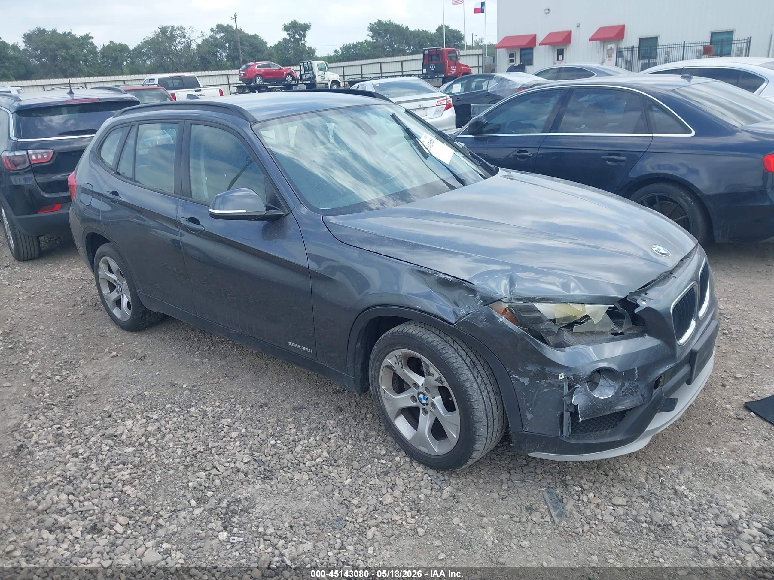 2015 Bmw X1 Sdrive28i Серый vin: WBAVM1C52FV317407
