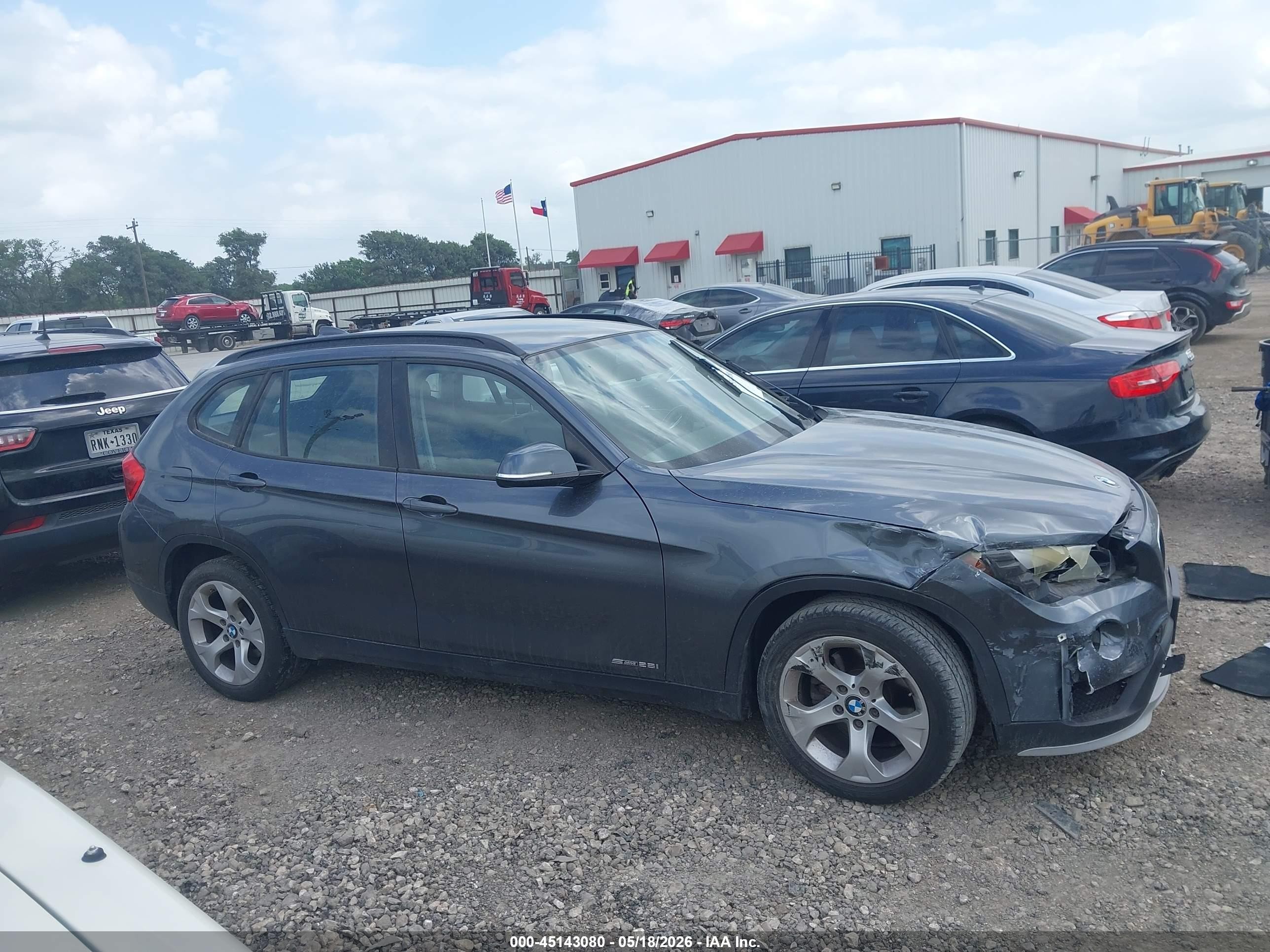 2015 Bmw X1 Sdrive28i Gray vin: WBAVM1C52FV317407