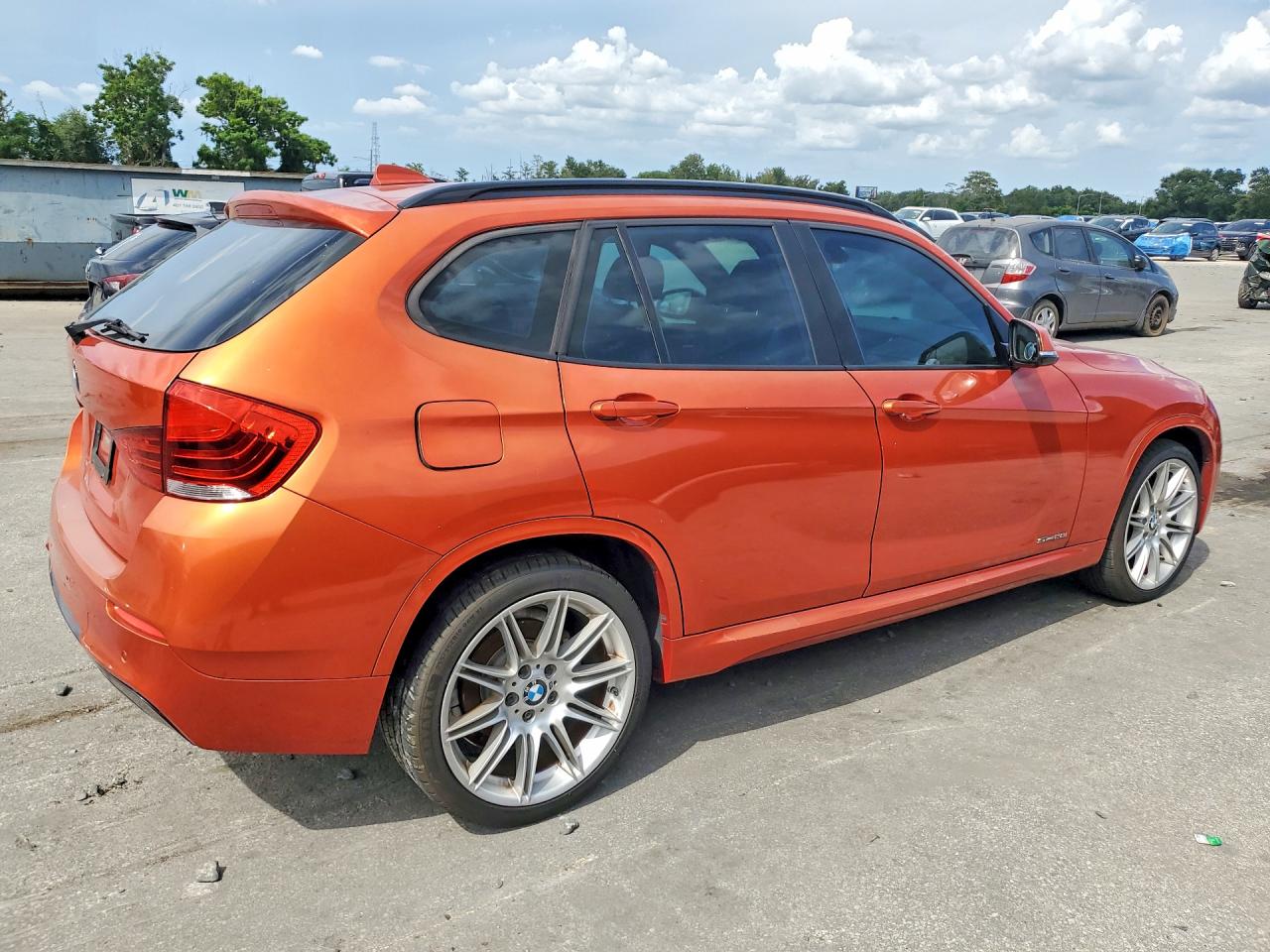 2013 Bmw X1 Sdrive28i Orange vin: WBAVM1C53DVW43813