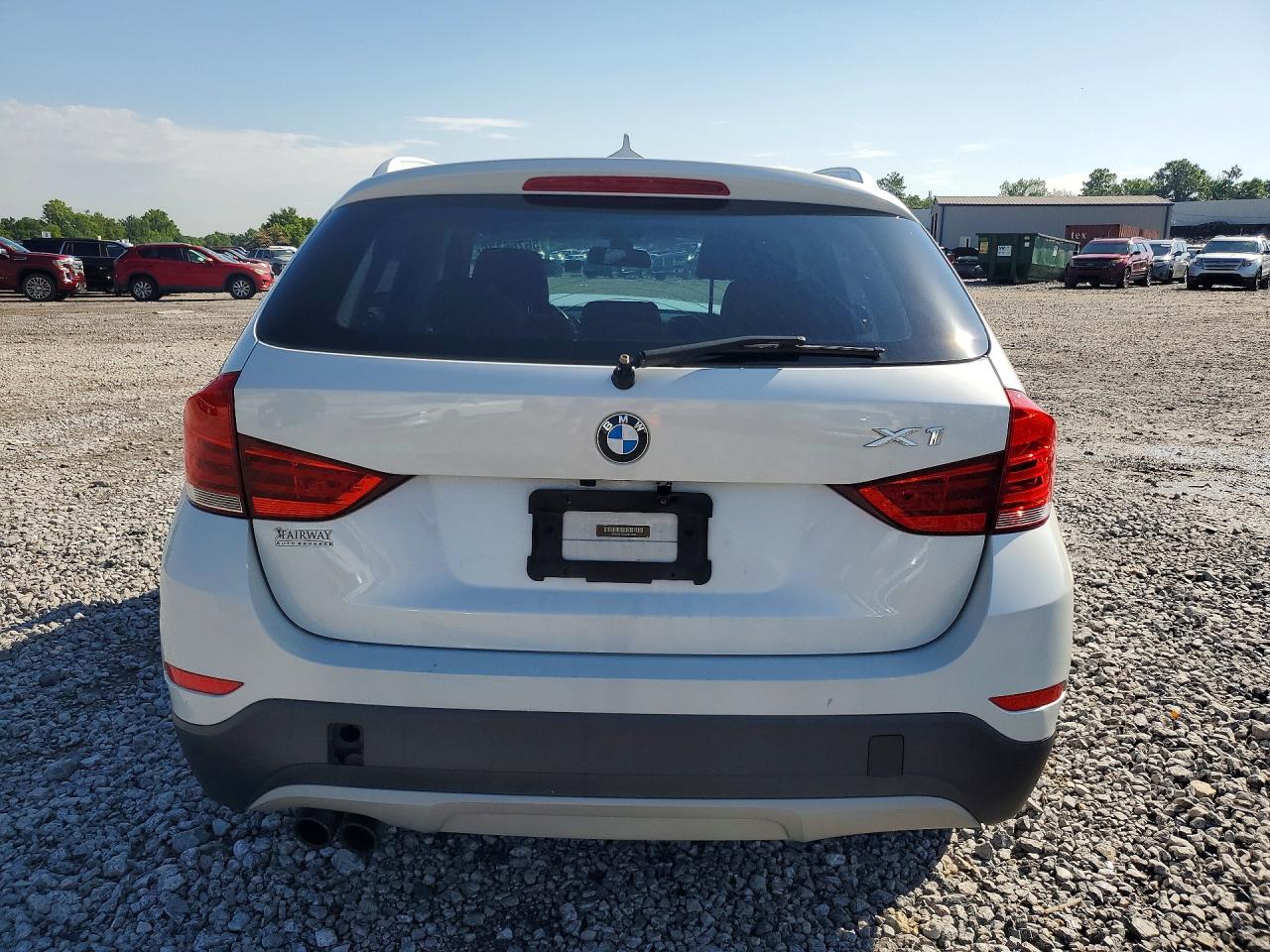 2014 Bmw X1 Sdrive28i White vin: WBAVM1C53EVW47488