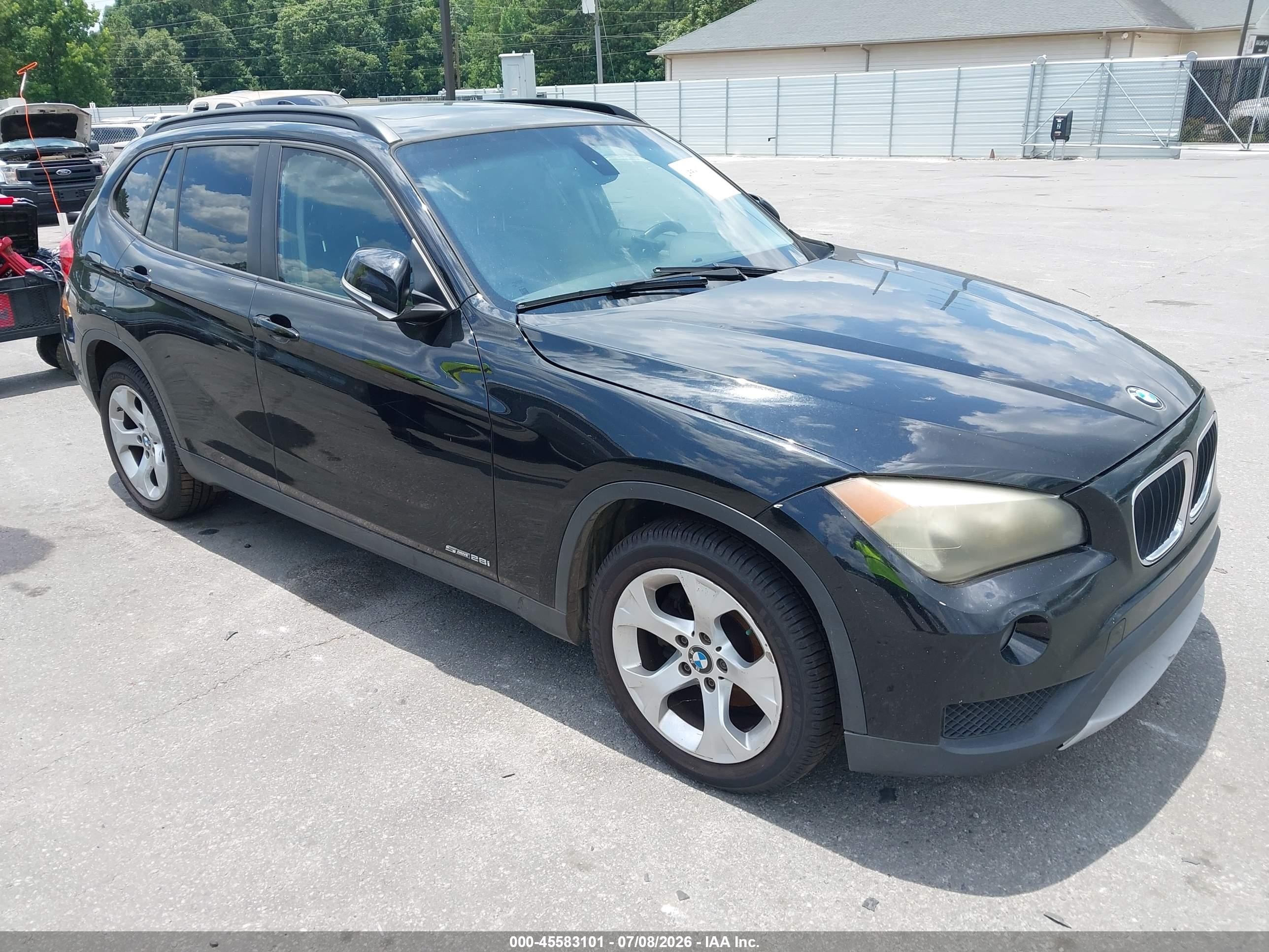 2014 Bmw X1 Sdrive28i Черный vin: WBAVM1C53EVW51783