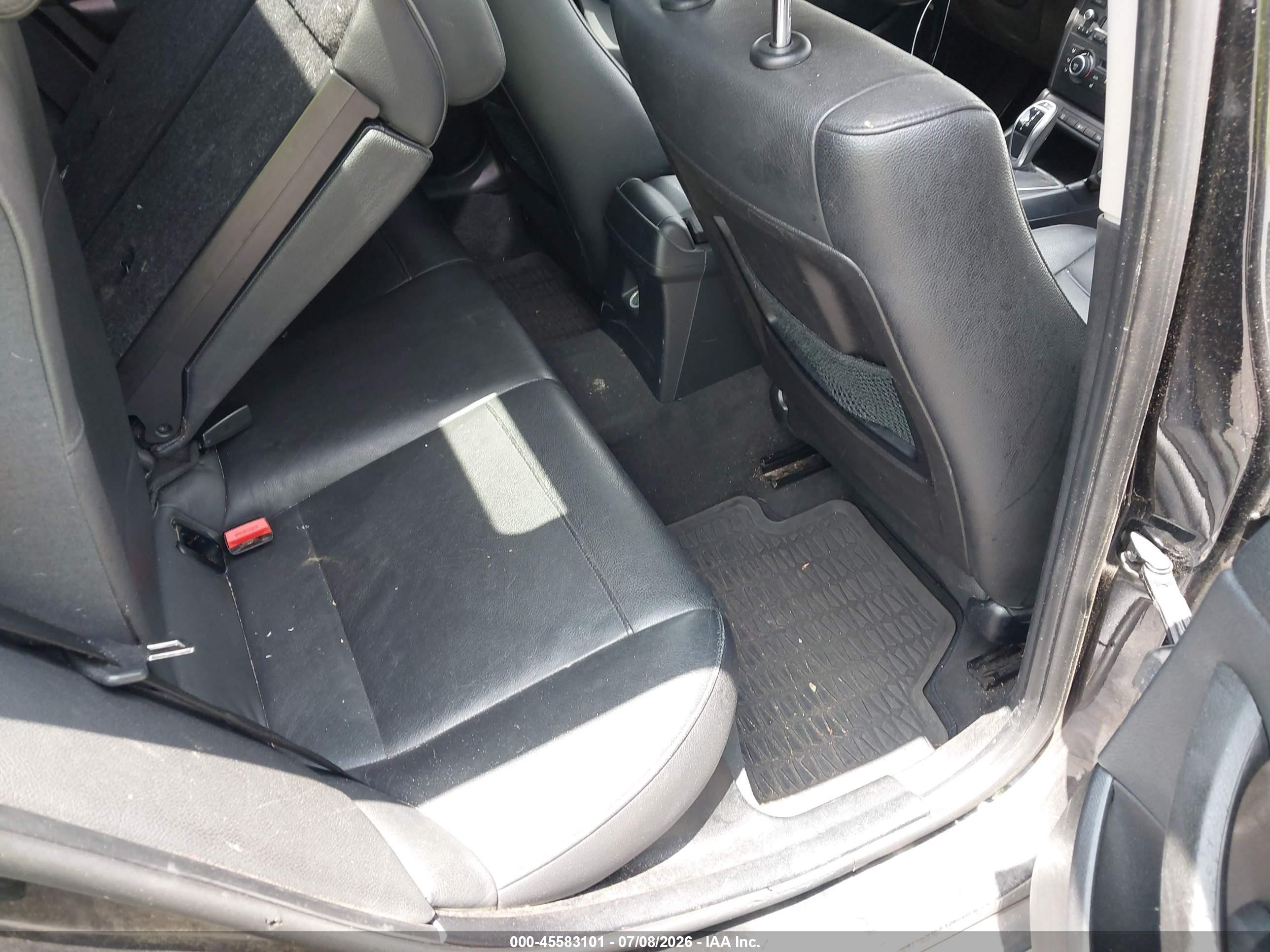 2014 Bmw X1 Sdrive28i Черный vin: WBAVM1C53EVW51783