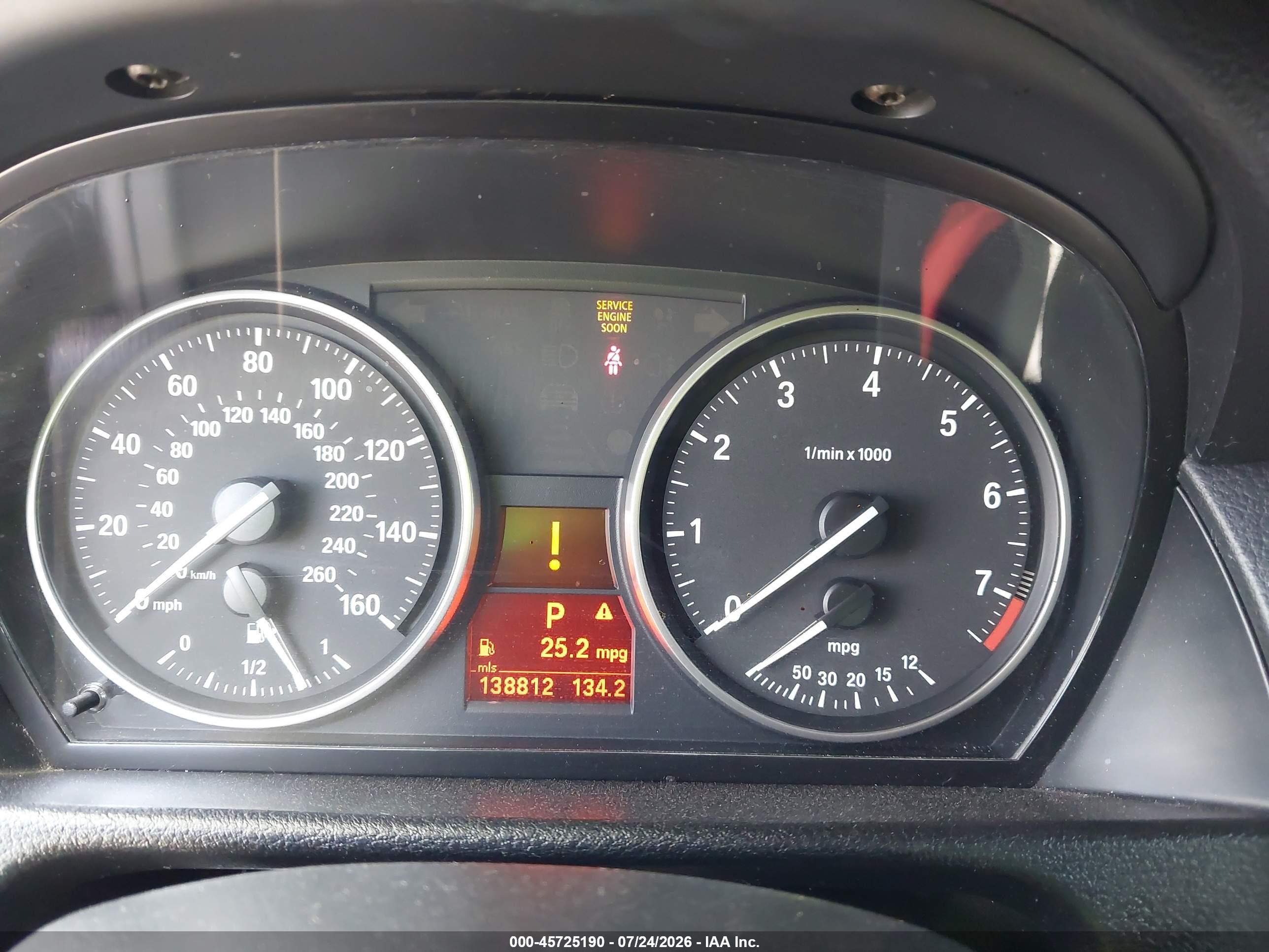 2013 Bmw X1 Sdrive28i Silver vin: WBAVM1C54DVW41021