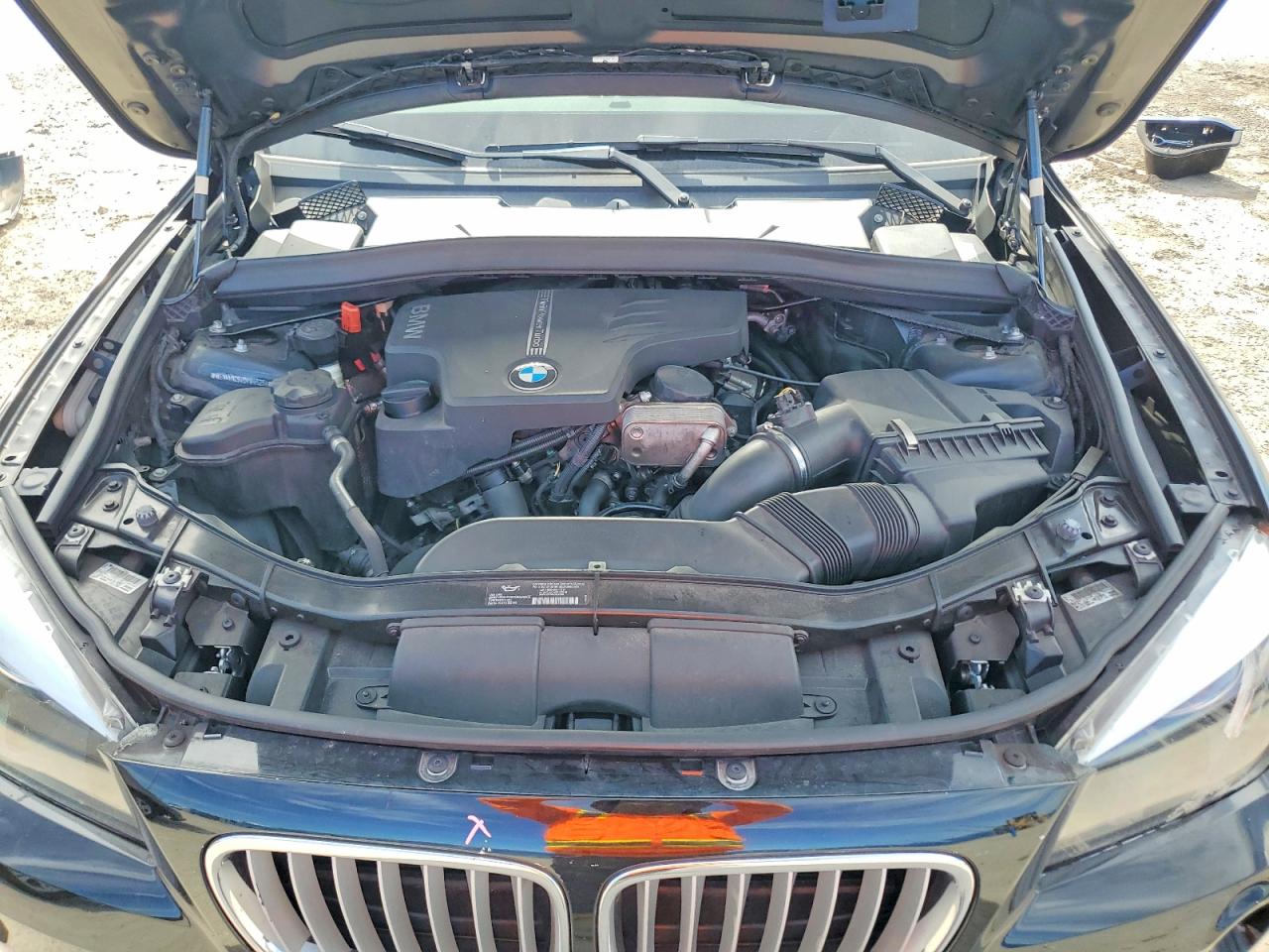 2013 Bmw X1 Sdrive28i Black vin: WBAVM1C54DVW43254