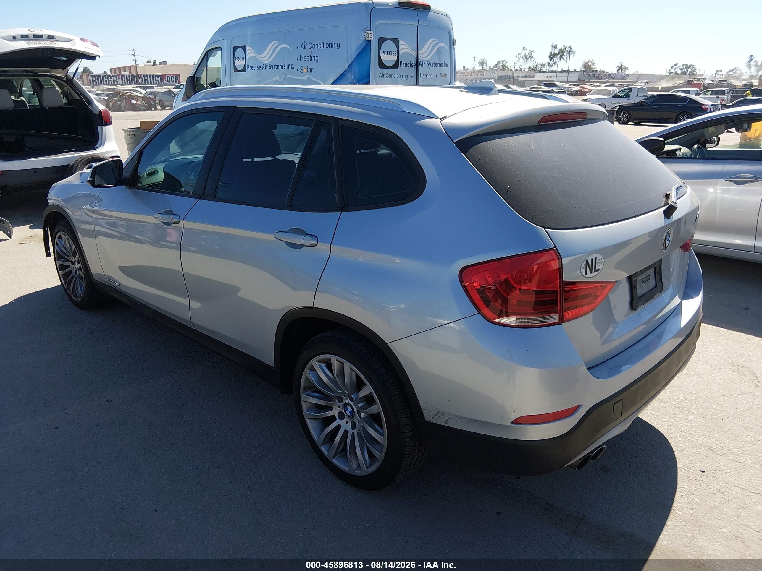 2013 Bmw X1 Sdrive28i Silver vin: WBAVM1C54DVW43383