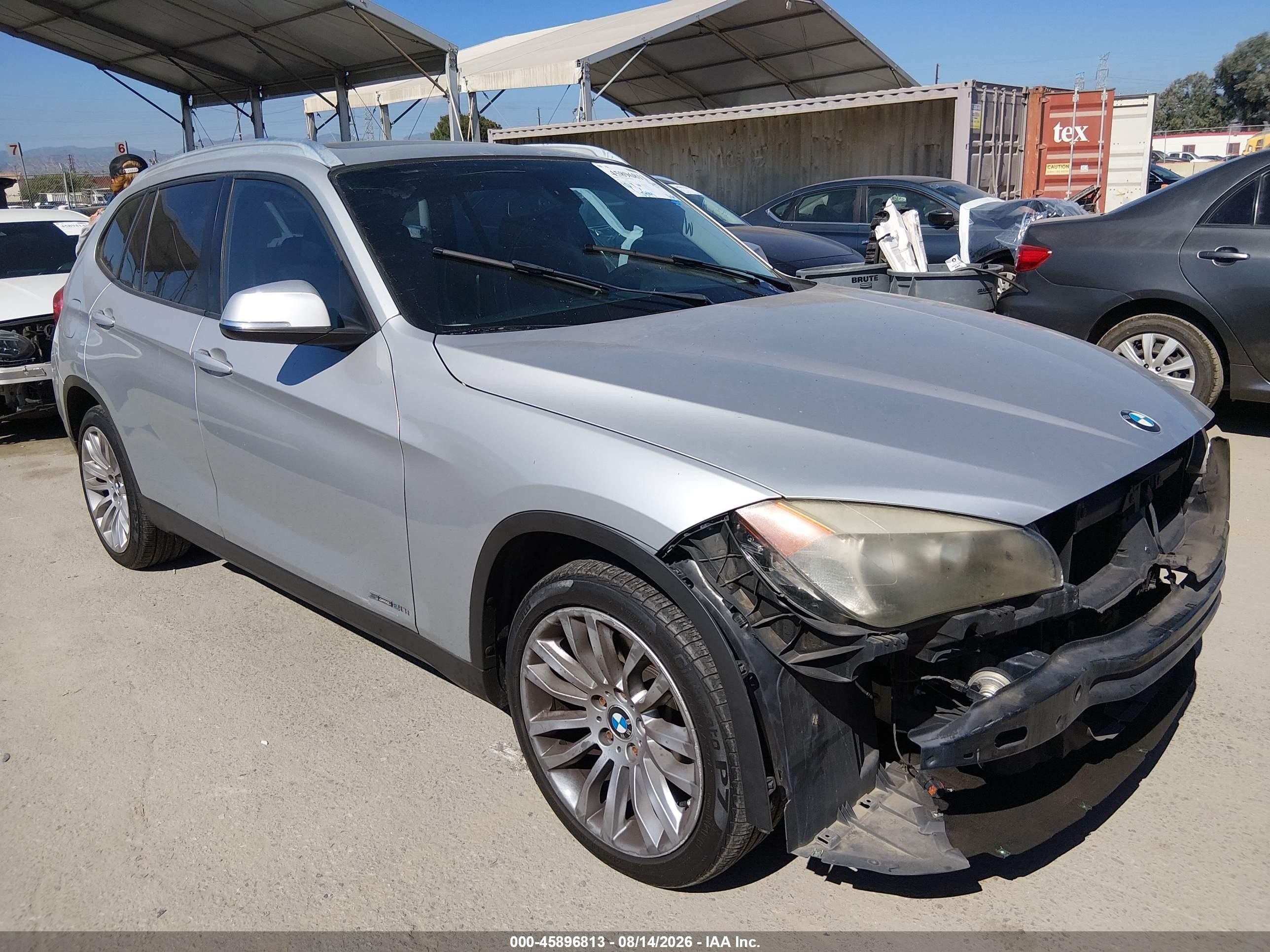 2013 Bmw X1 Sdrive28i Silver vin: WBAVM1C54DVW43383
