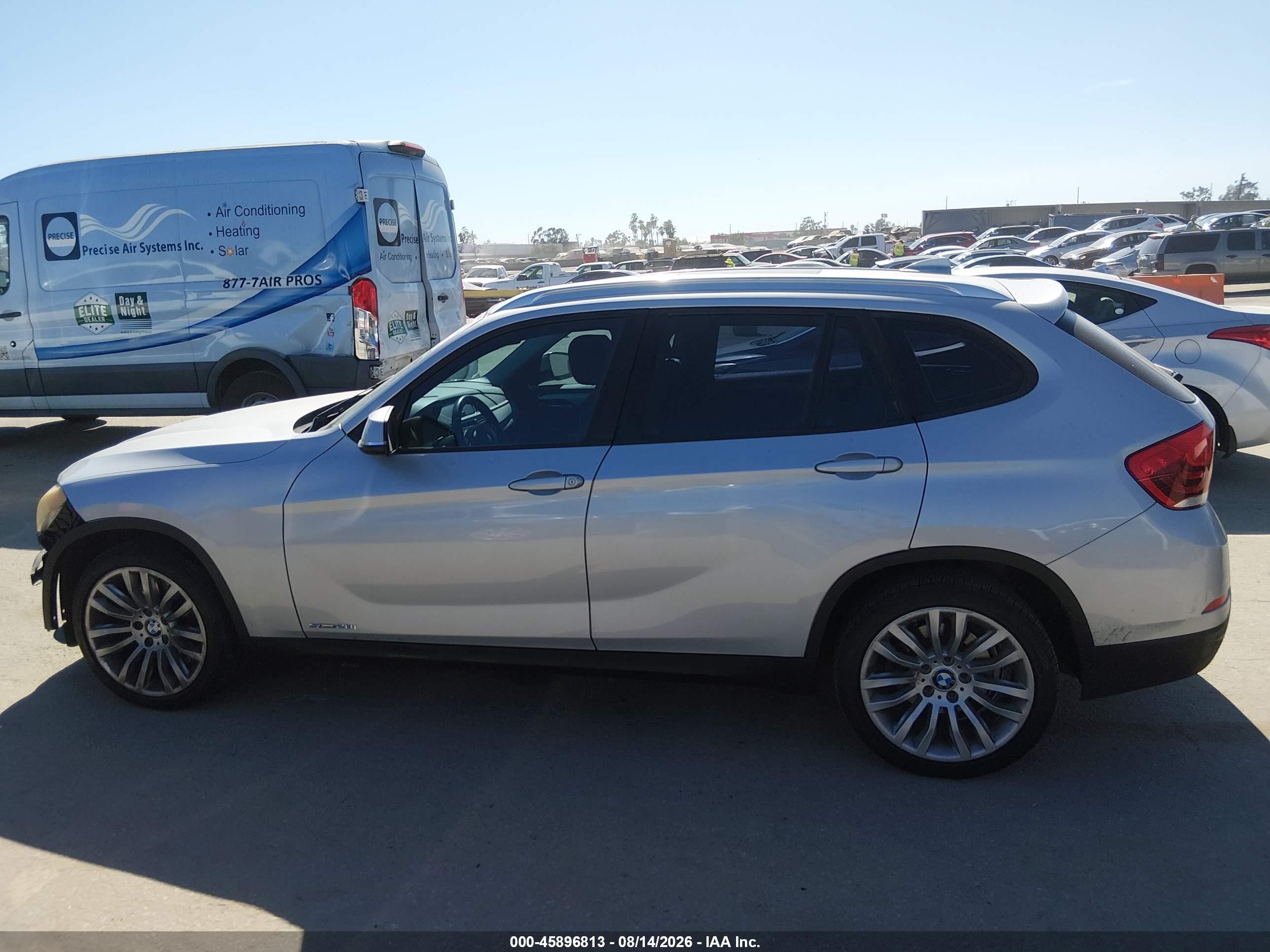 2013 Bmw X1 Sdrive28i Silver vin: WBAVM1C54DVW43383