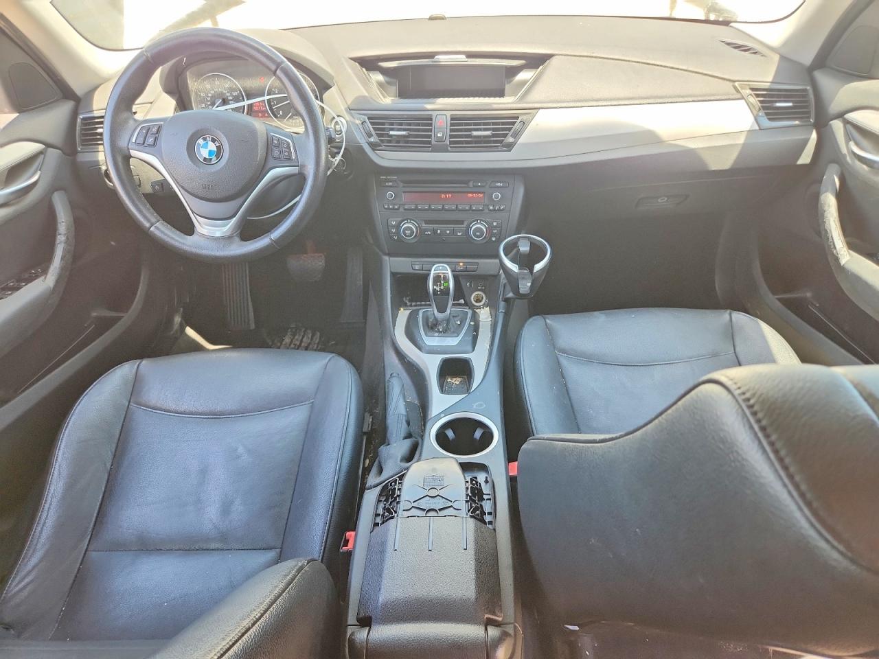 2014 Bmw X1 Sdrive28i White vin: WBAVM1C54EVW47094