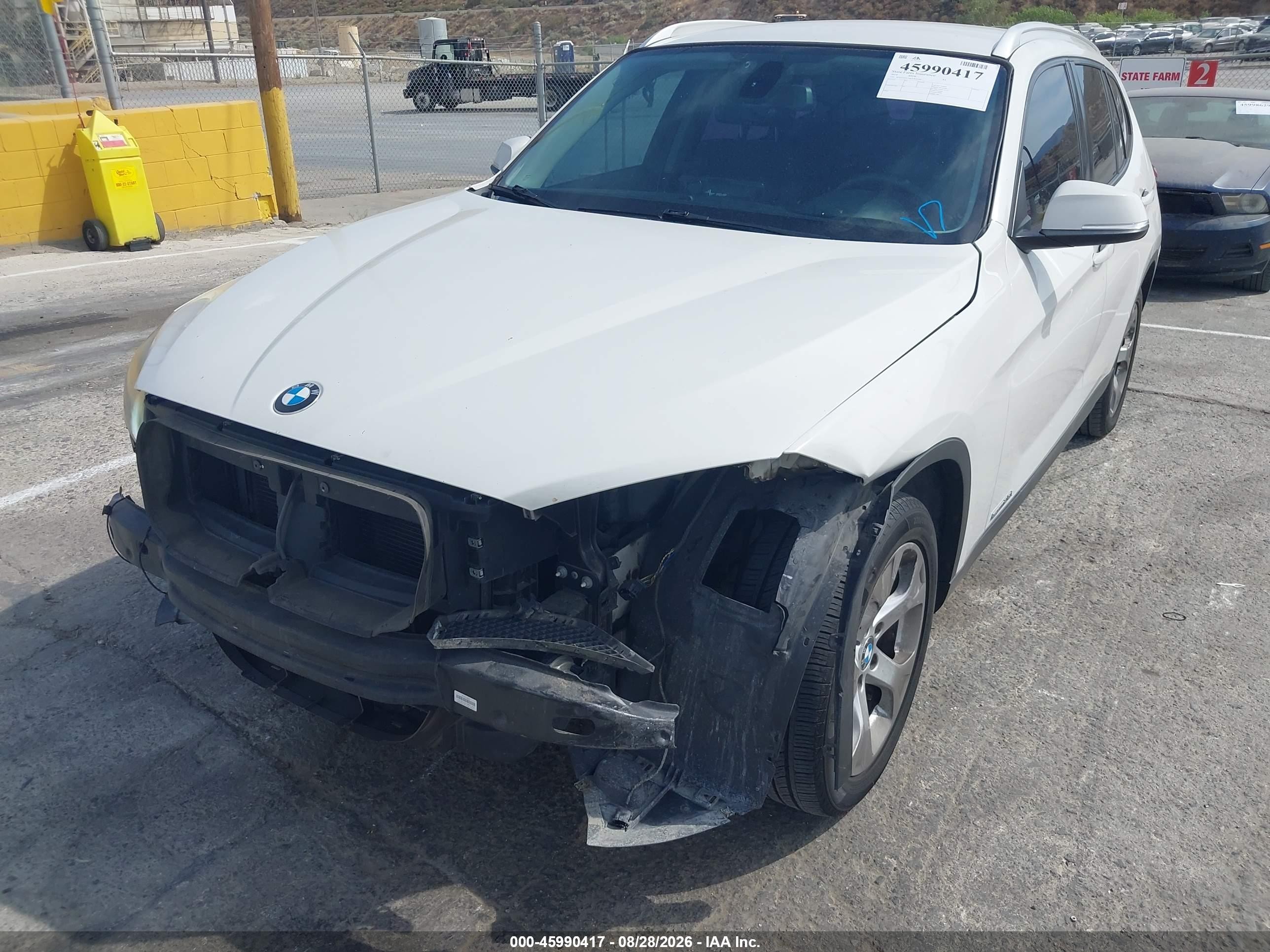 2014 Bmw X1 Sdrive28i White vin: WBAVM1C54EVW52540