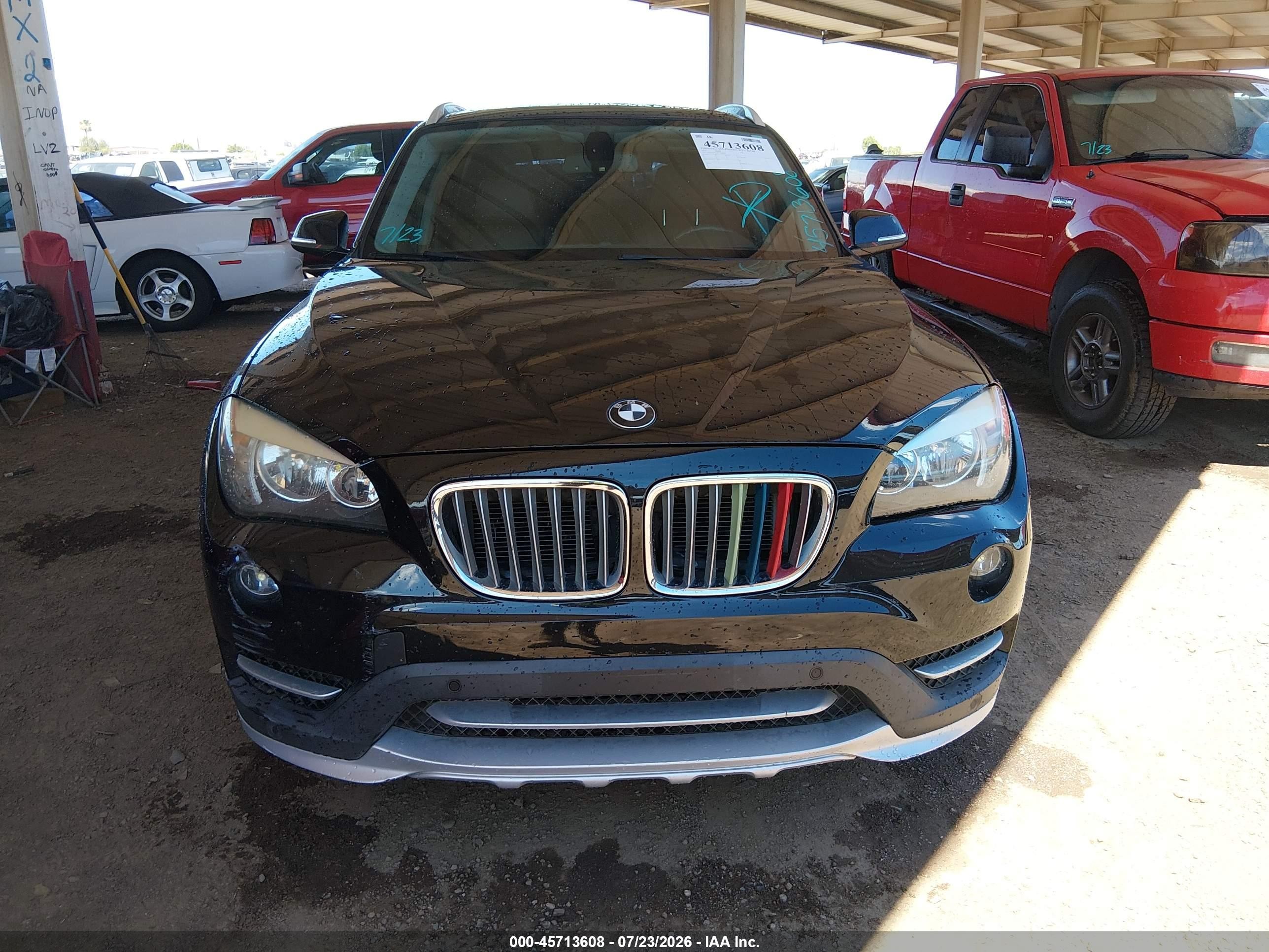 2015 Bmw X1 Sdrive28i Black vin: WBAVM1C54FV318199