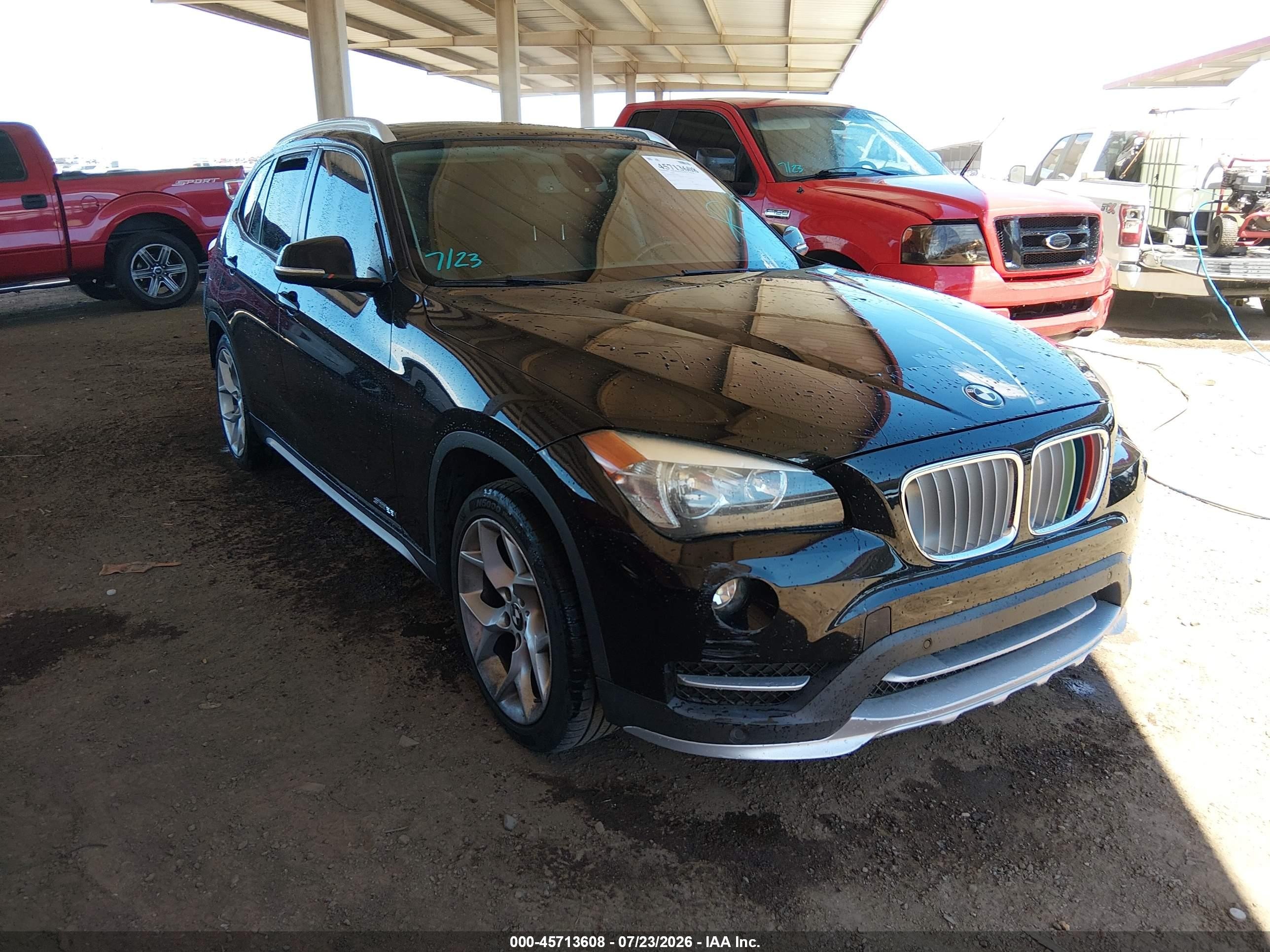 2015 Bmw X1 Sdrive28i Black vin: WBAVM1C54FV318199