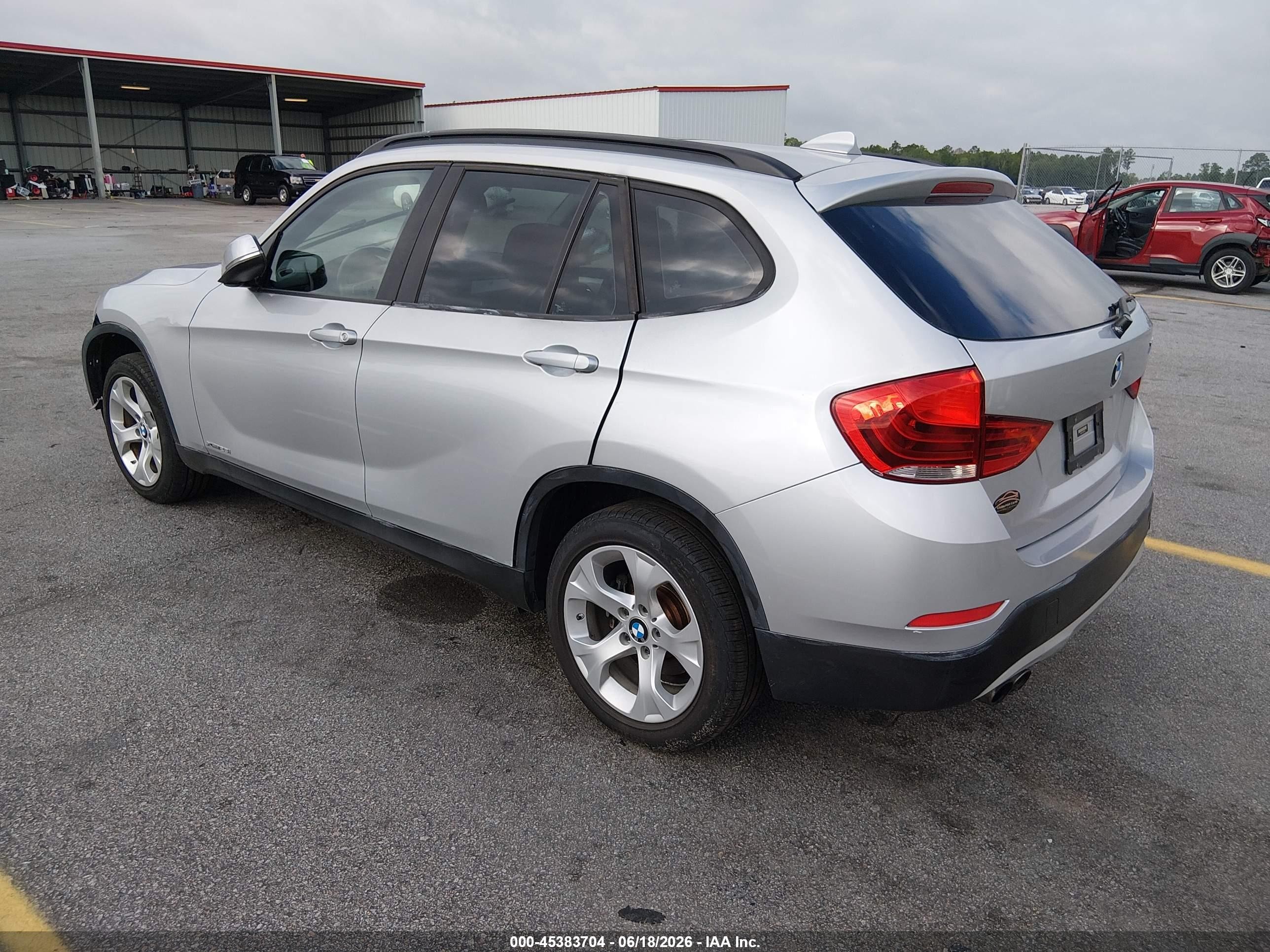 2015 Bmw X1 Sdrive28i Silver vin: WBAVM1C54FVW57738