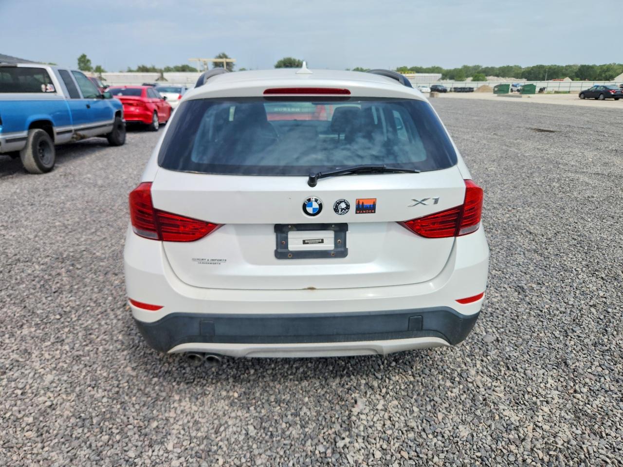 2013 Bmw X1 Sdrive28i White vin: WBAVM1C55DVL64072