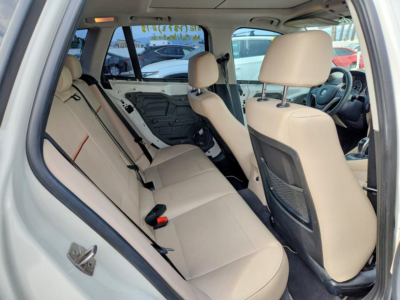 2013 Bmw X1 Sdrive28i Белый vin: WBAVM1C55DVW41237