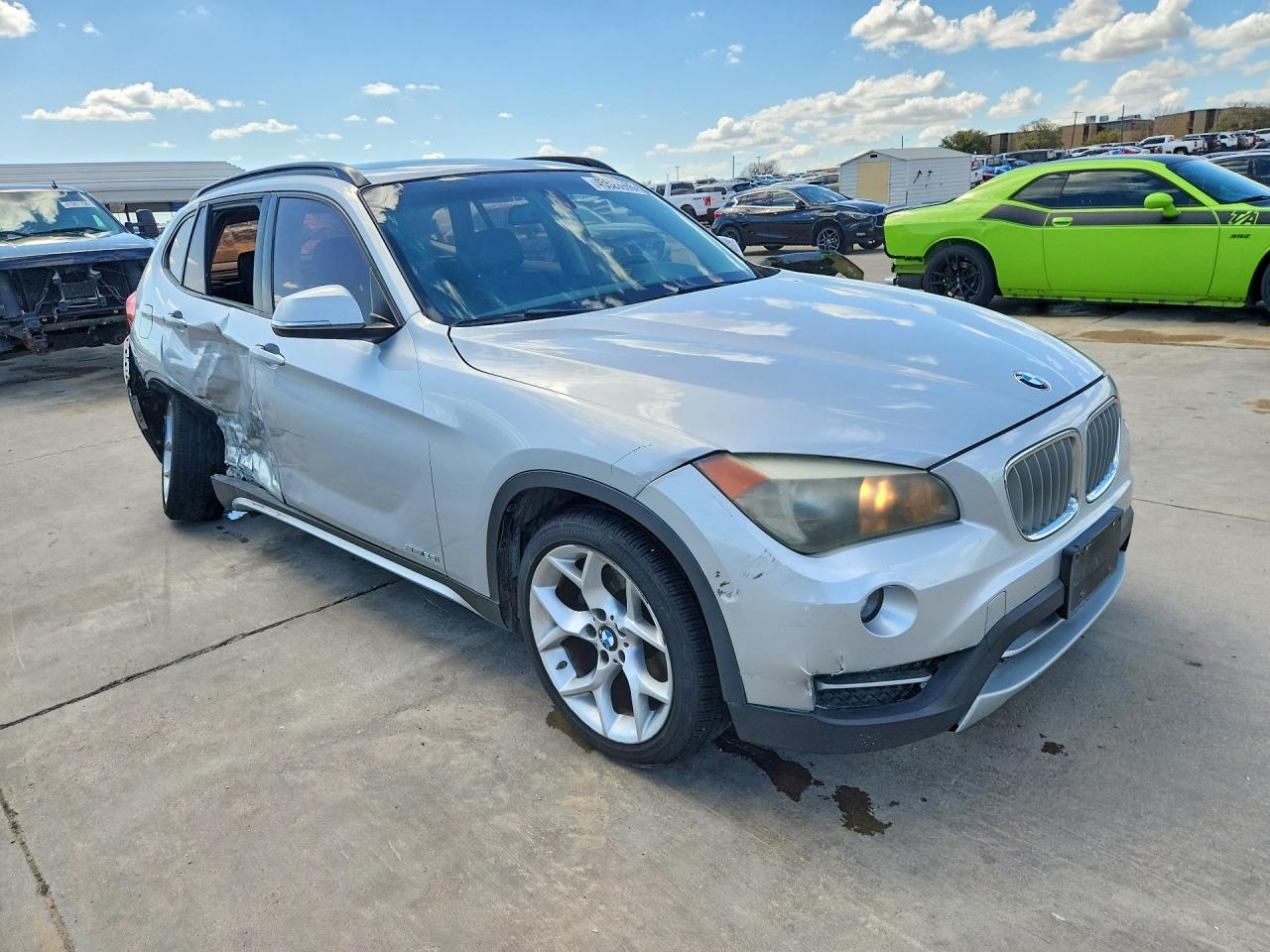 2013 Bmw X1 Sdrive28i Silver vin: WBAVM1C55DVW41898