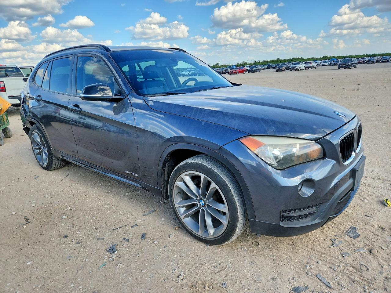 2013 Bmw X1 Sdrive28i Gray vin: WBAVM1C55DVW42615