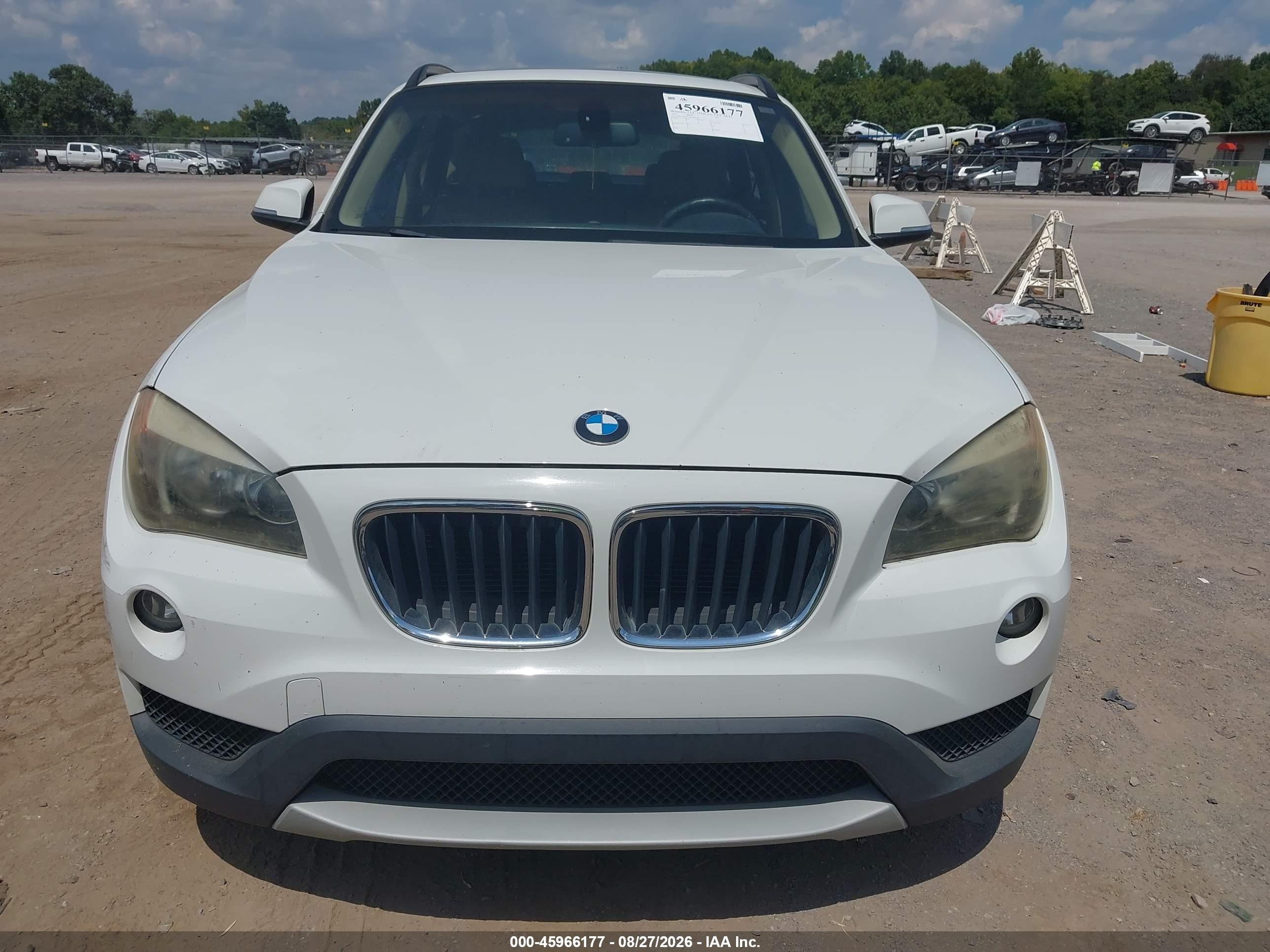 2013 Bmw X1 Sdrive28i White vin: WBAVM1C55DVW45160