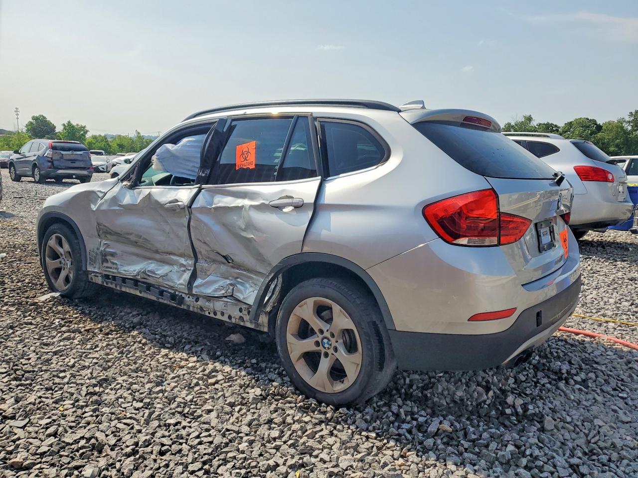 2015 Bmw X1 Sdrive28i Silver vin: WBAVM1C55FV318311