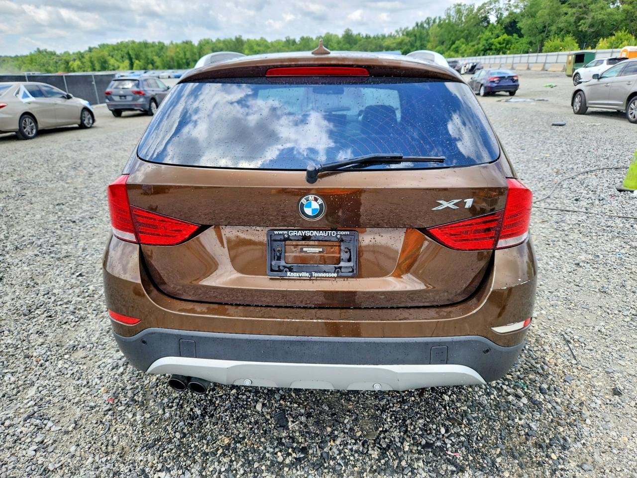 2015 Bmw X1 Sdrive28i Brown vin: WBAVM1C55FV318485