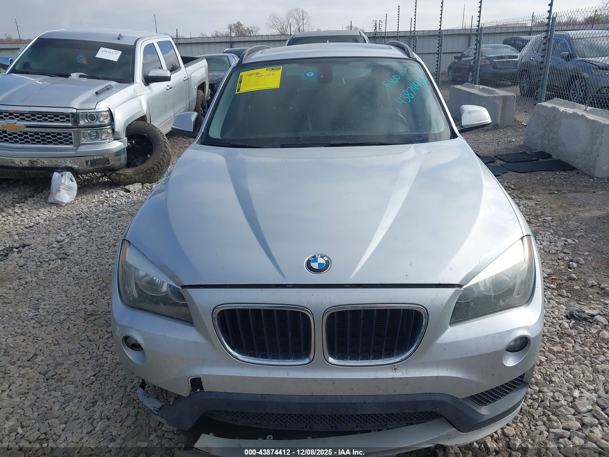 2015 Bmw X1 Sdrive28i Silver vin: WBAVM1C55FVW58140