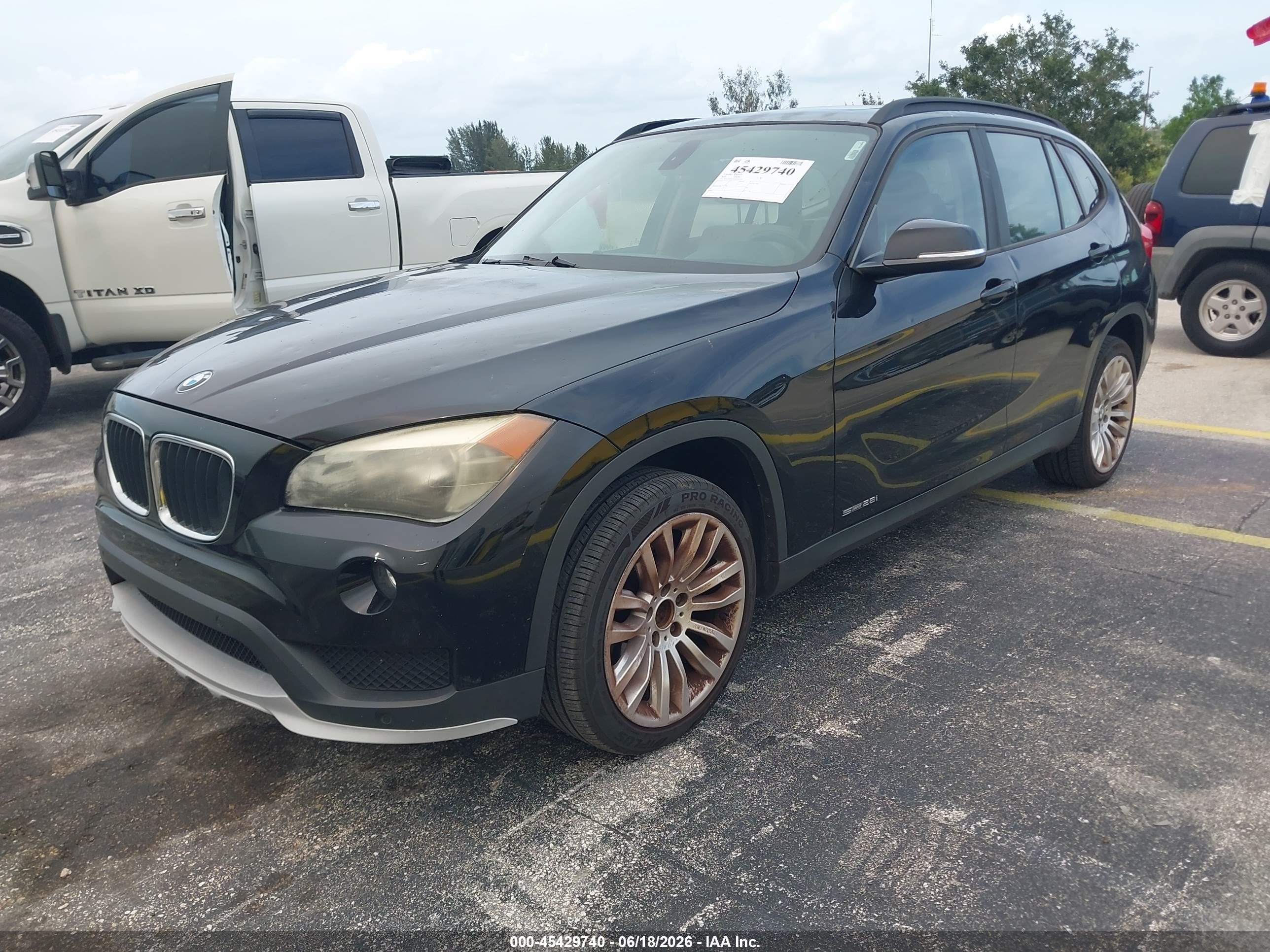 2015 Bmw X1 Sdrive28i Black vin: WBAVM1C55FVZ94273